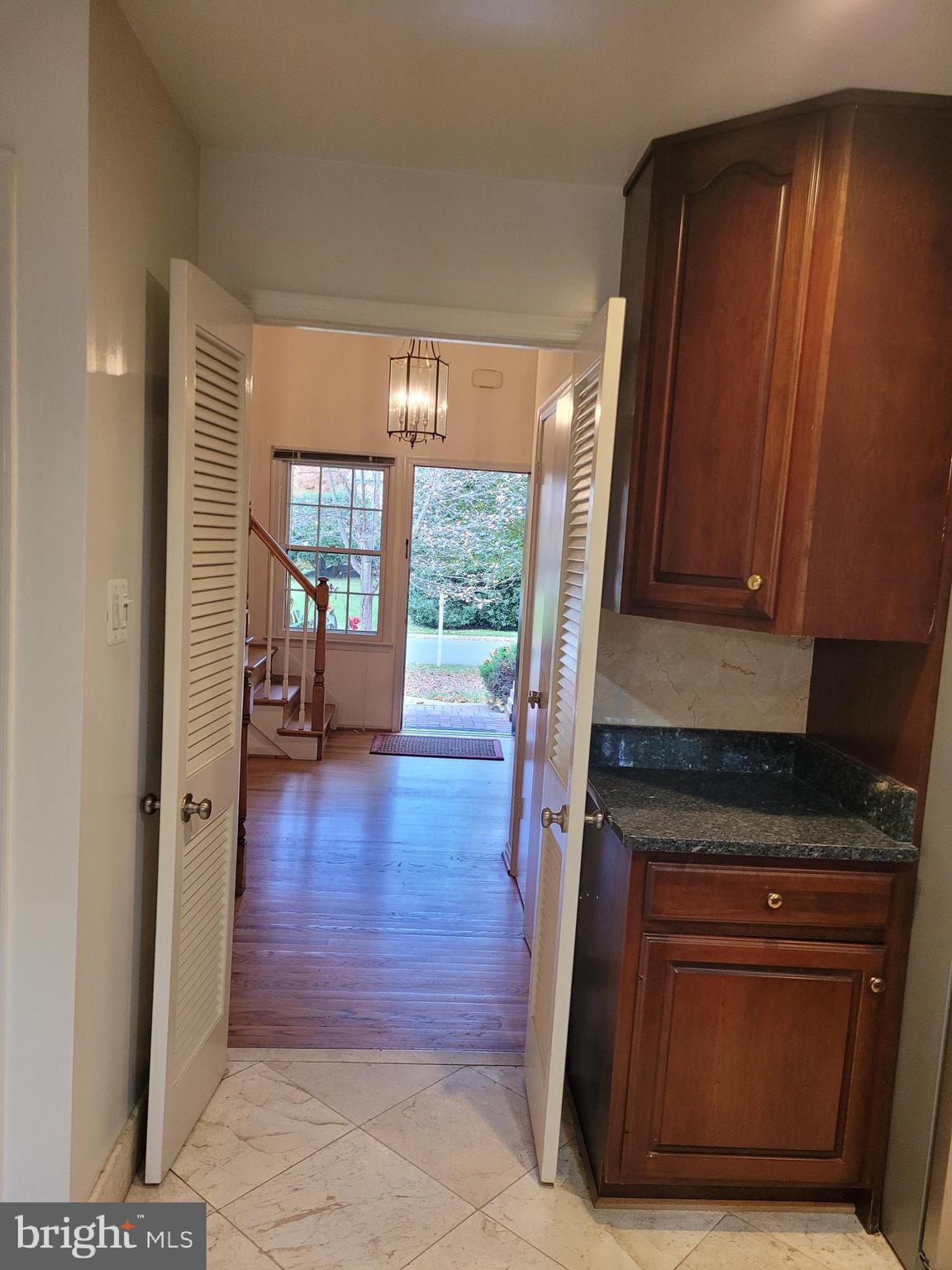 STRATTON COMMONS - Residential Lease