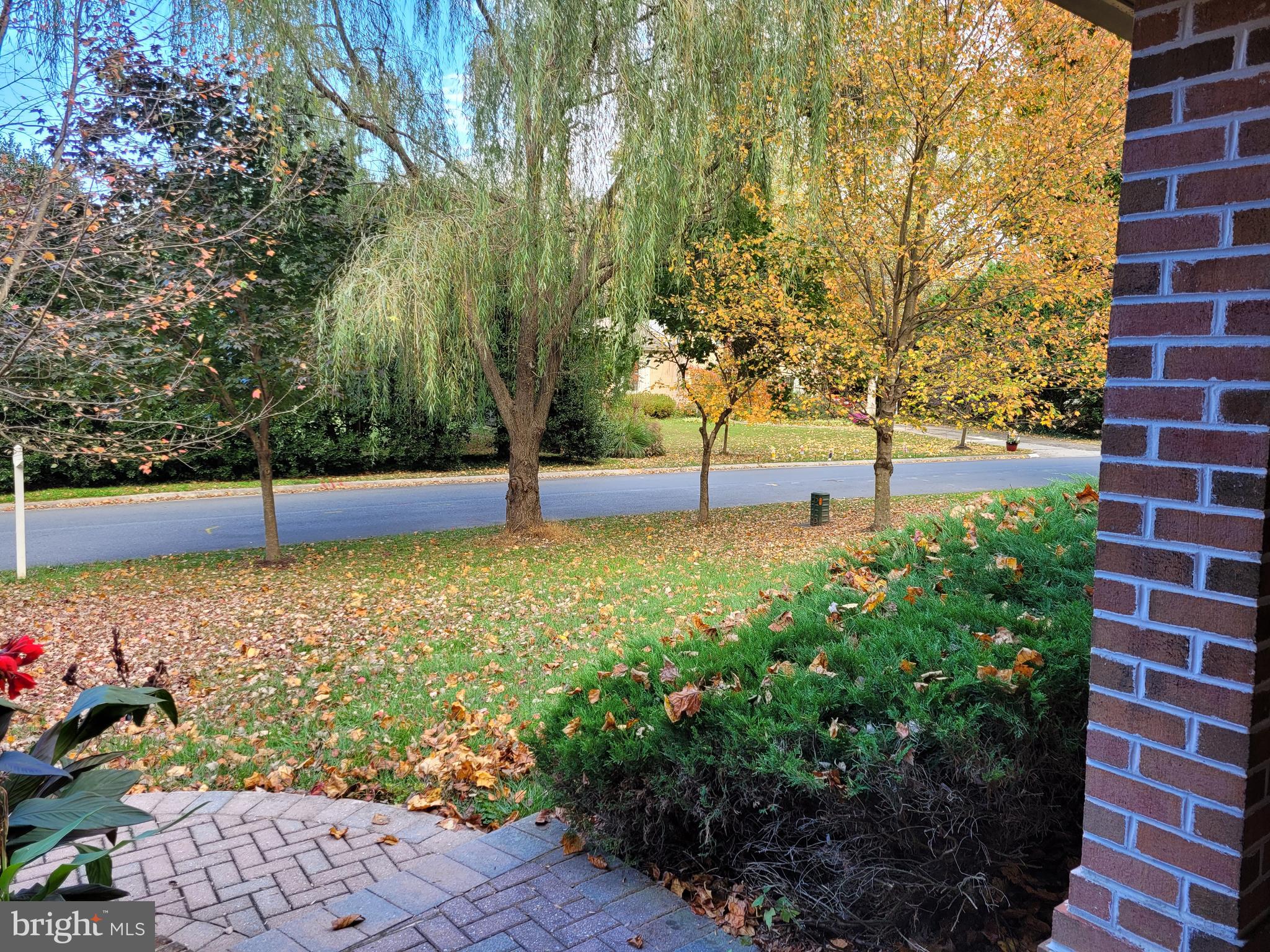 STRATTON COMMONS - Residential Lease