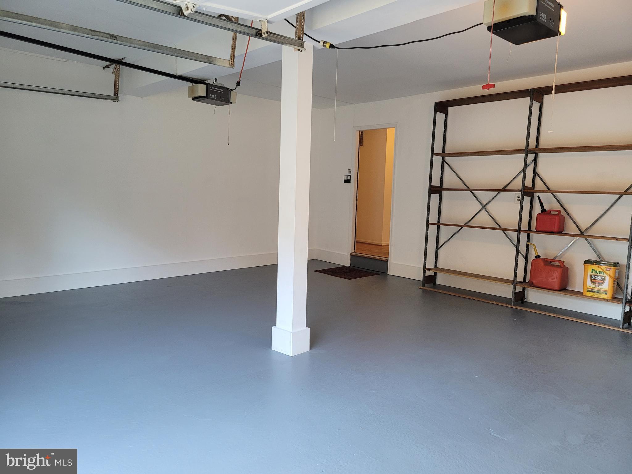 STRATTON COMMONS - Residential Lease