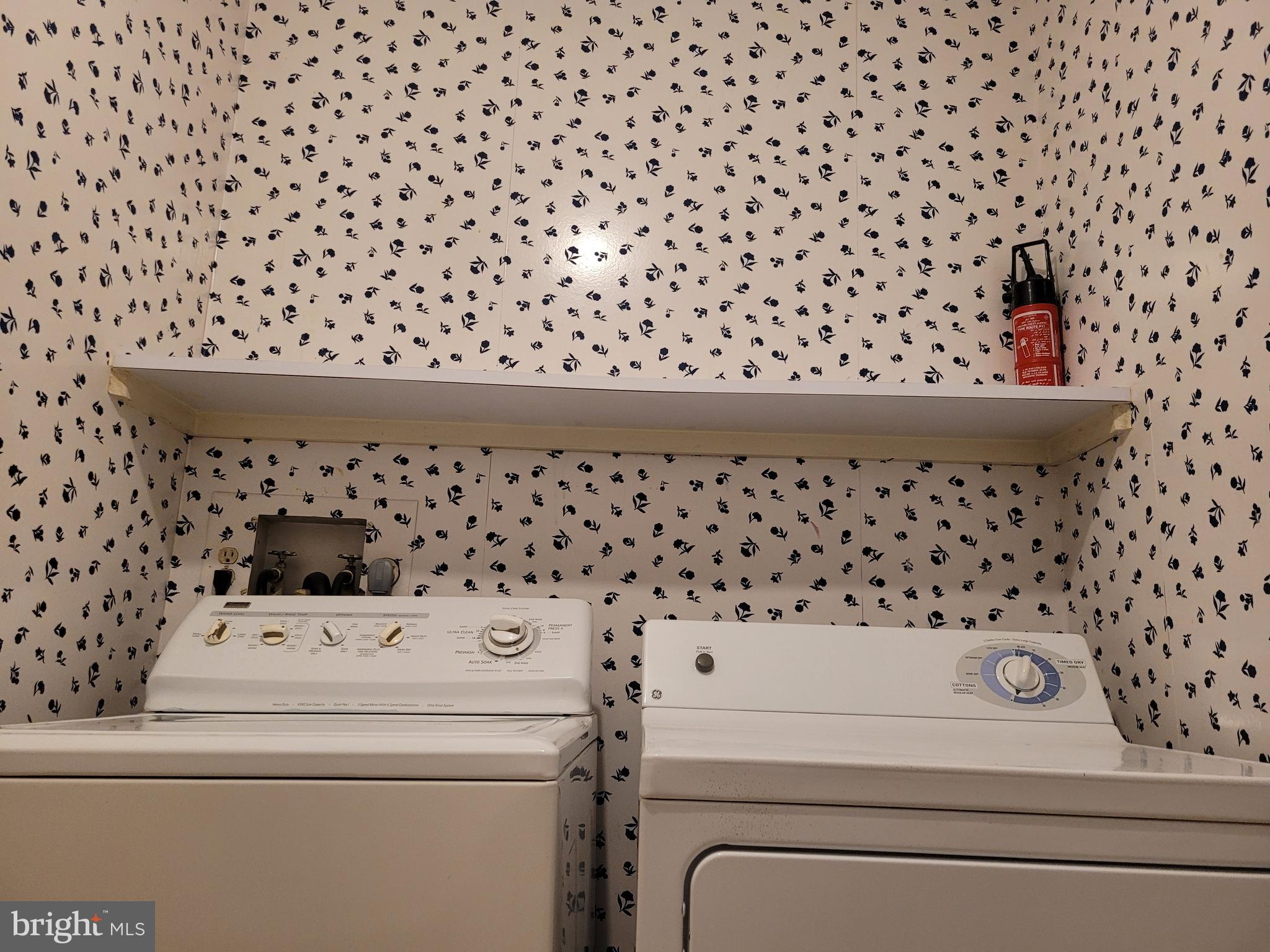 STRATTON COMMONS - Residential Lease