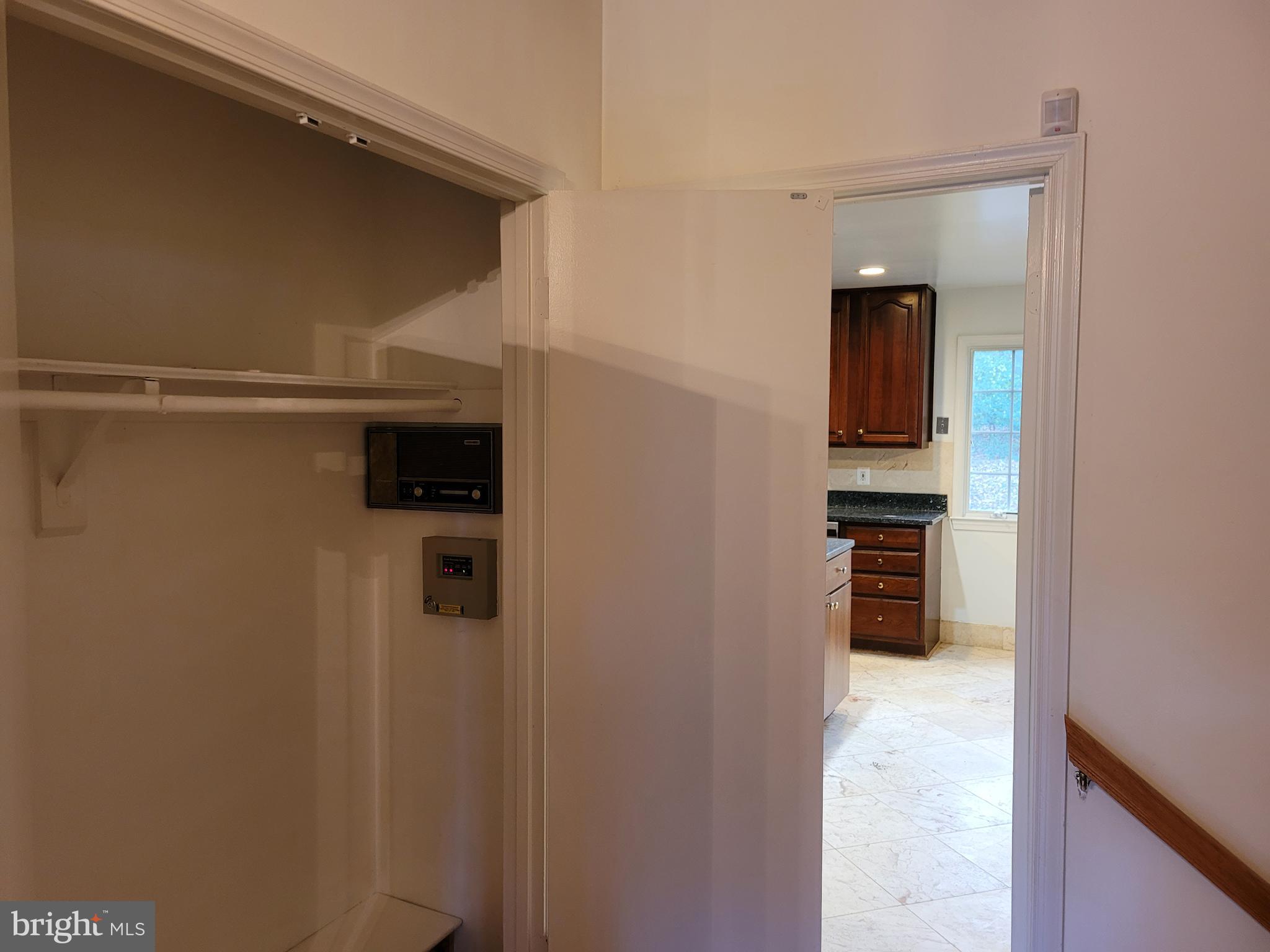 STRATTON COMMONS - Residential Lease