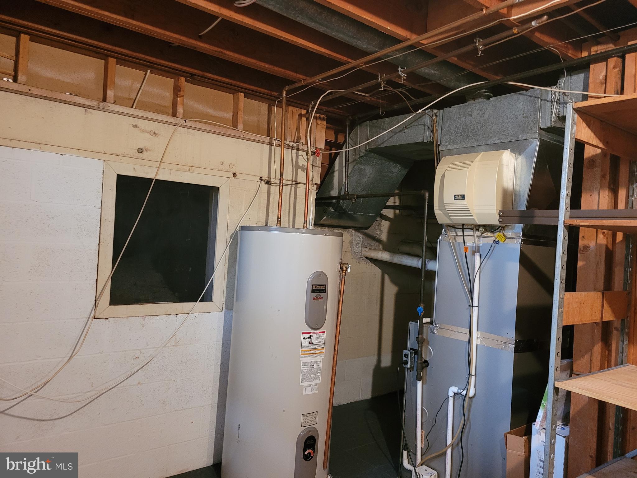 STRATTON COMMONS - Residential Lease