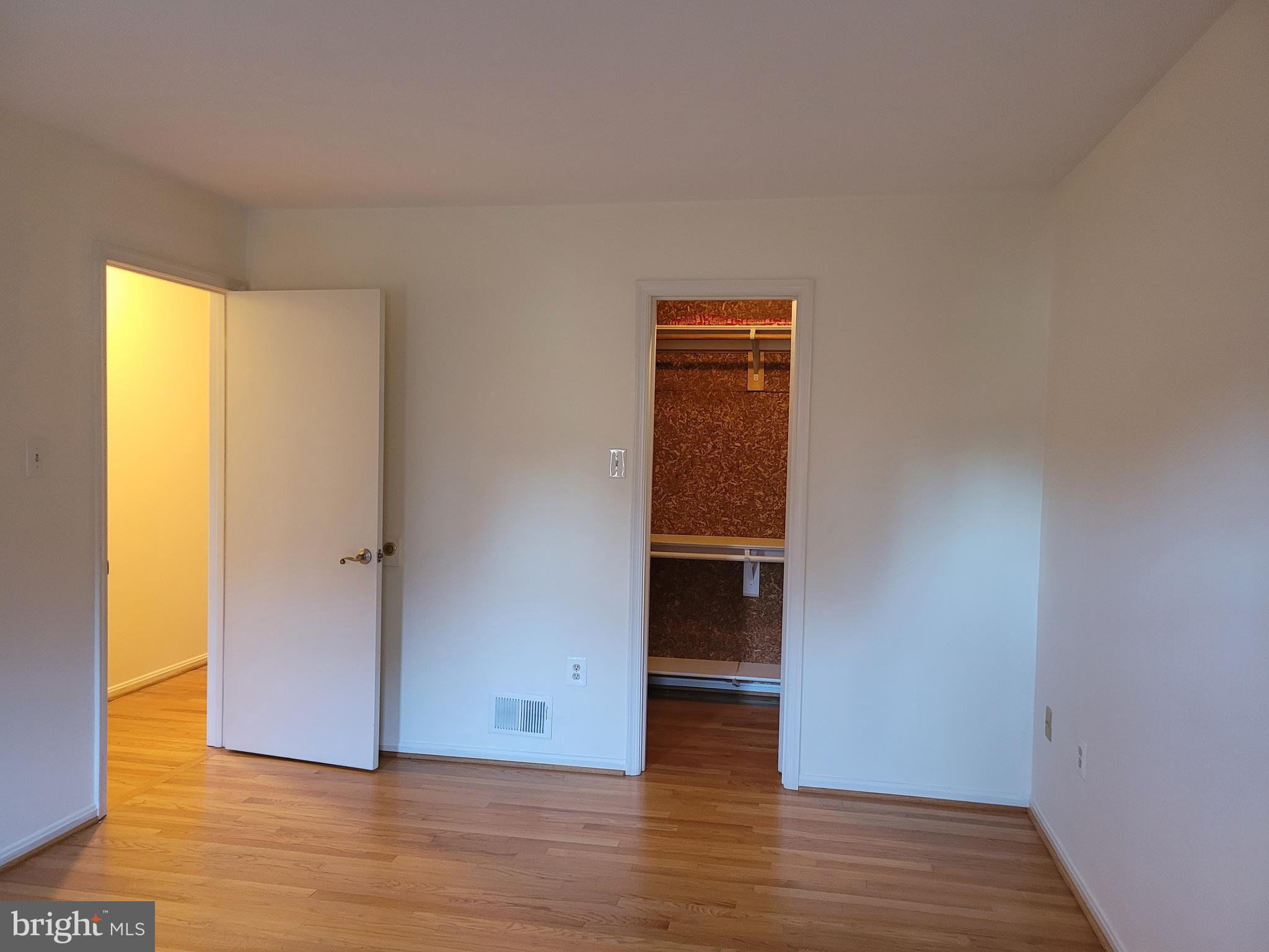 STRATTON COMMONS - Residential Lease