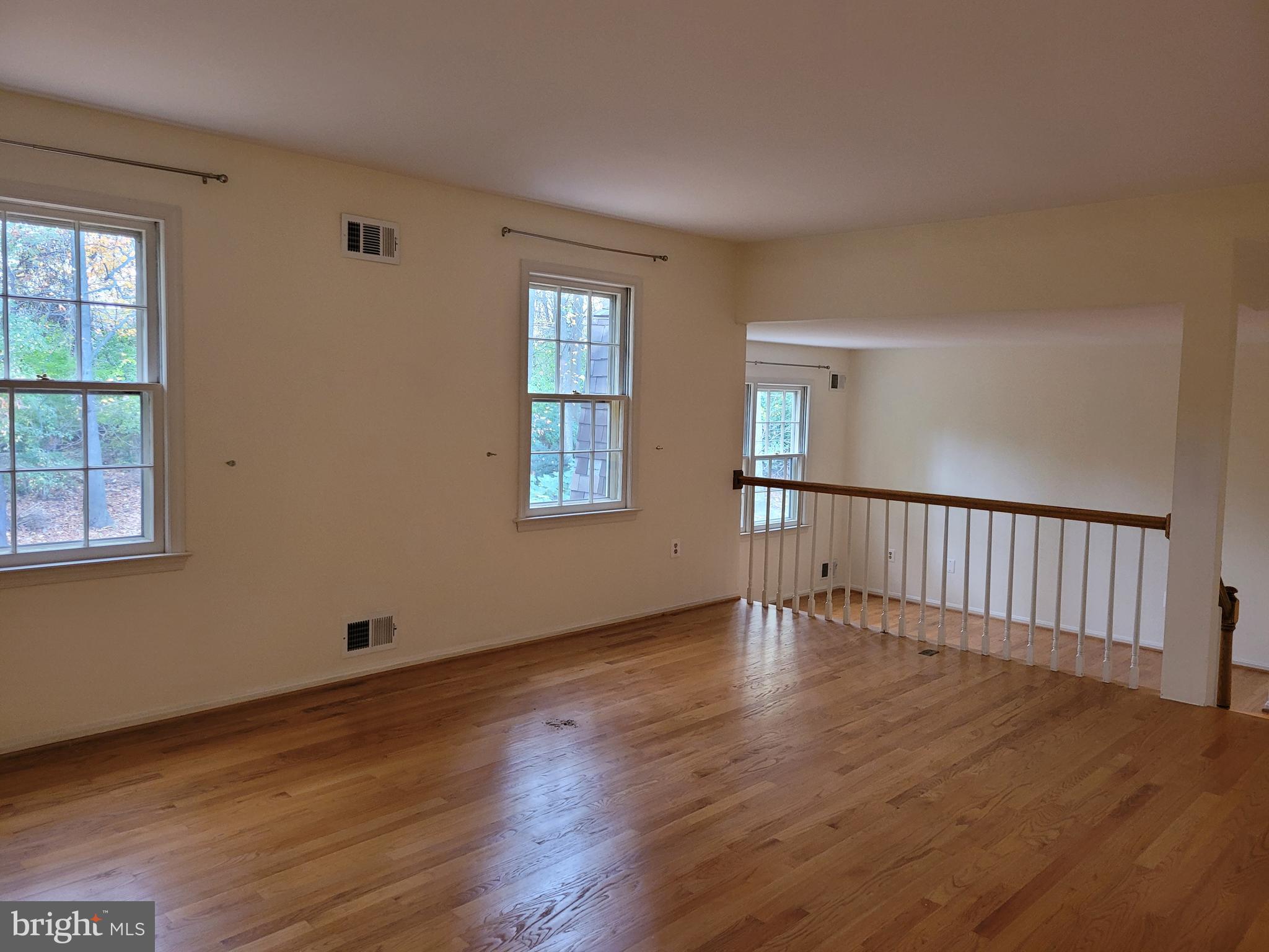 STRATTON COMMONS - Residential Lease