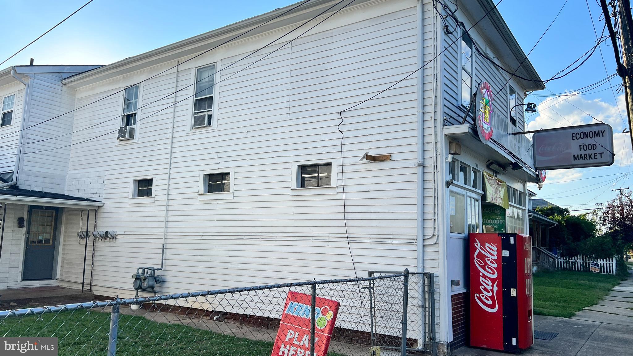 1806 FALL HILL AVENUE 1802, 1804, 1806,