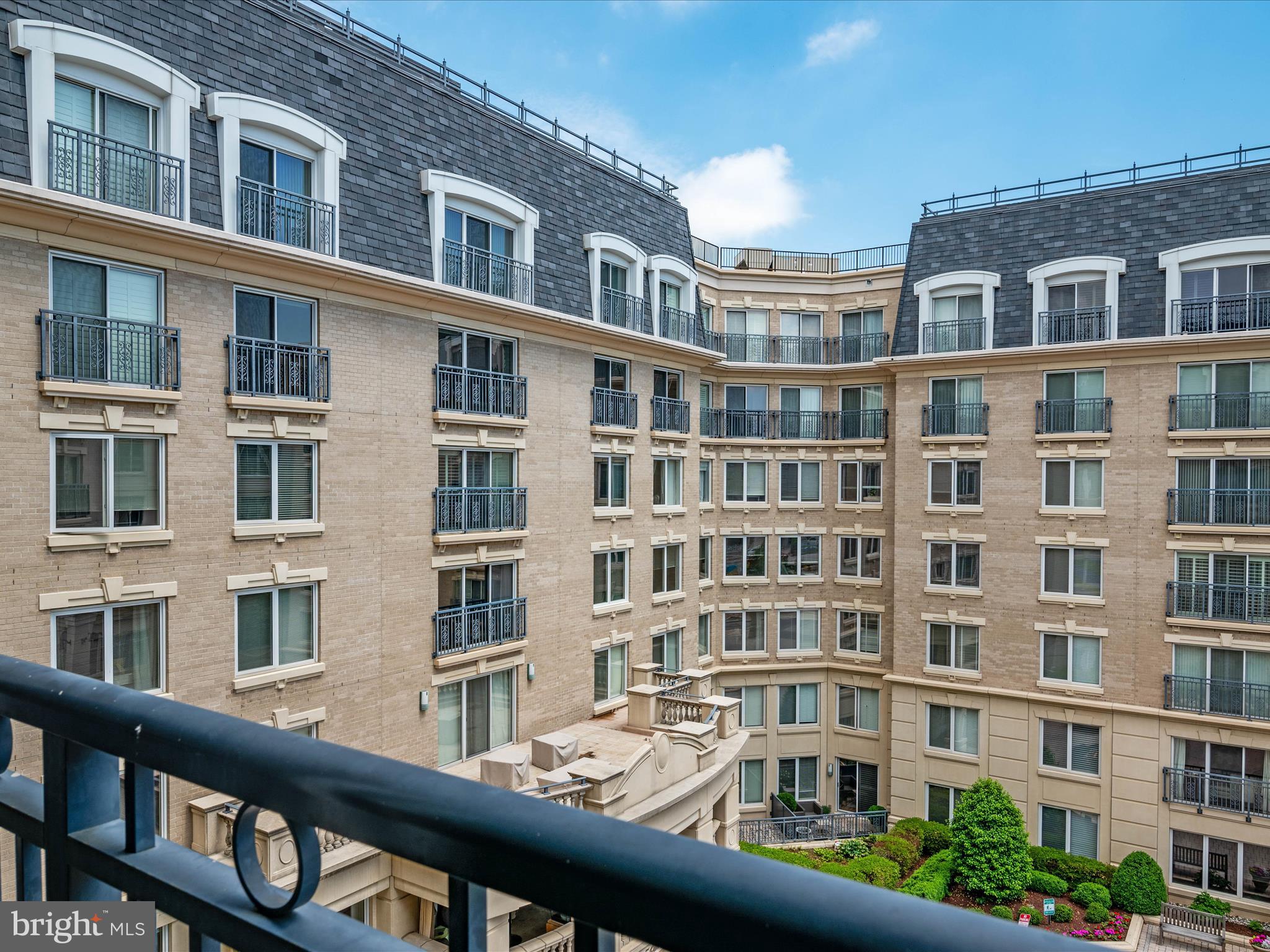 PARK PLACE - Residential