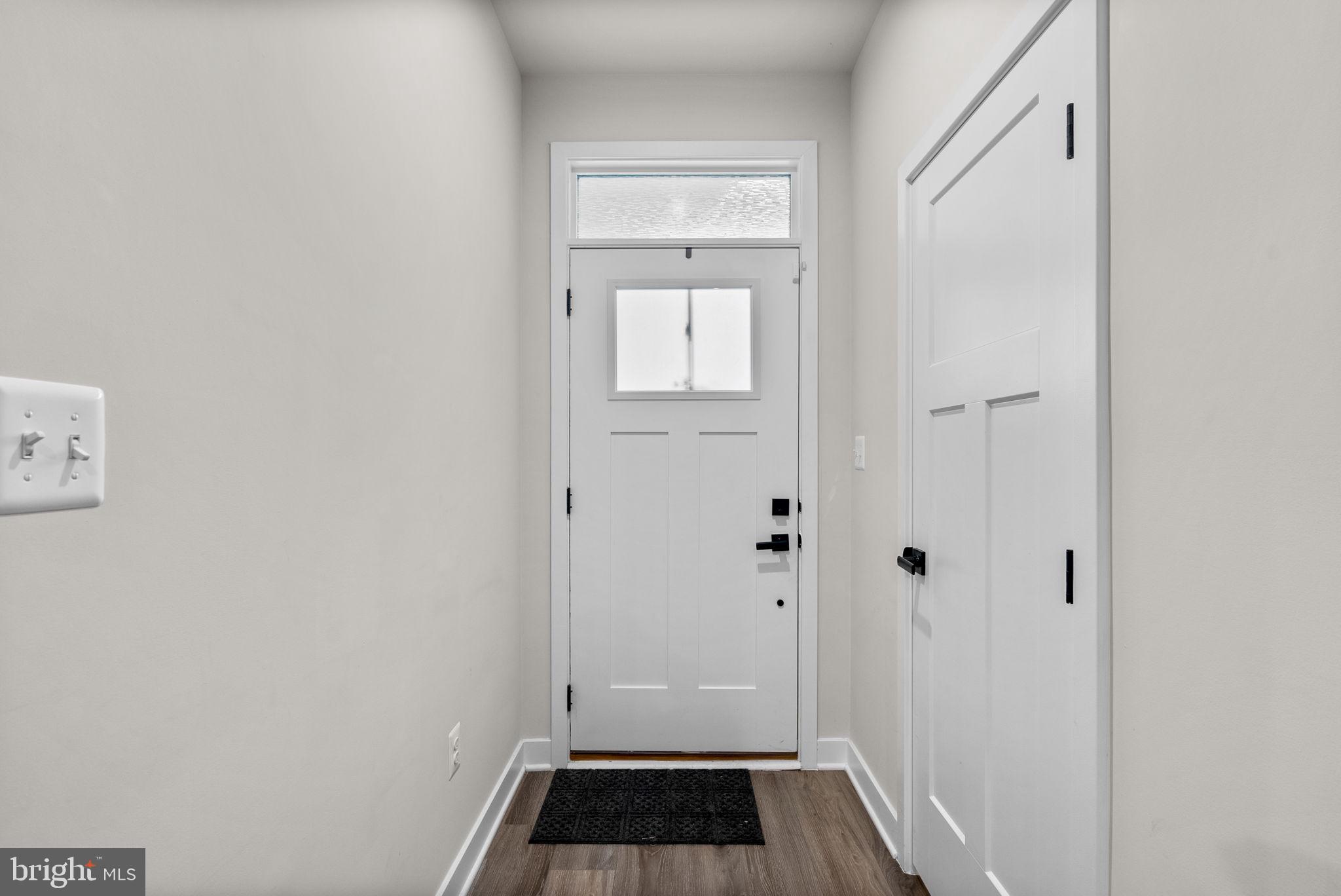 JAMES RUN CARRIAGE HOMES - Residential Lease