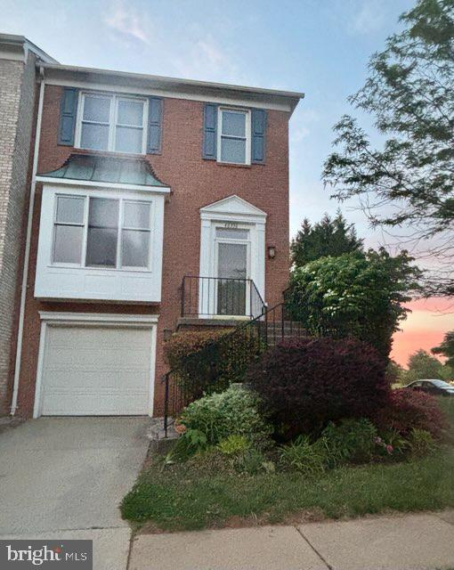 POTOMAC LAKES - Residential Lease