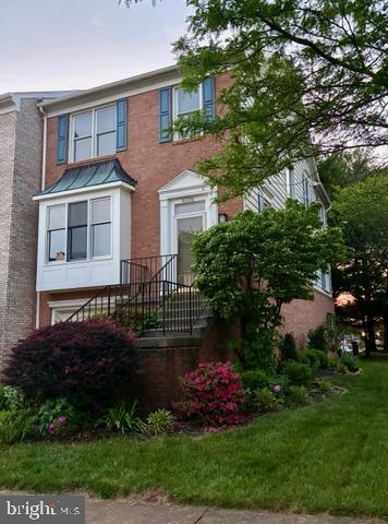 POTOMAC LAKES - Residential Lease