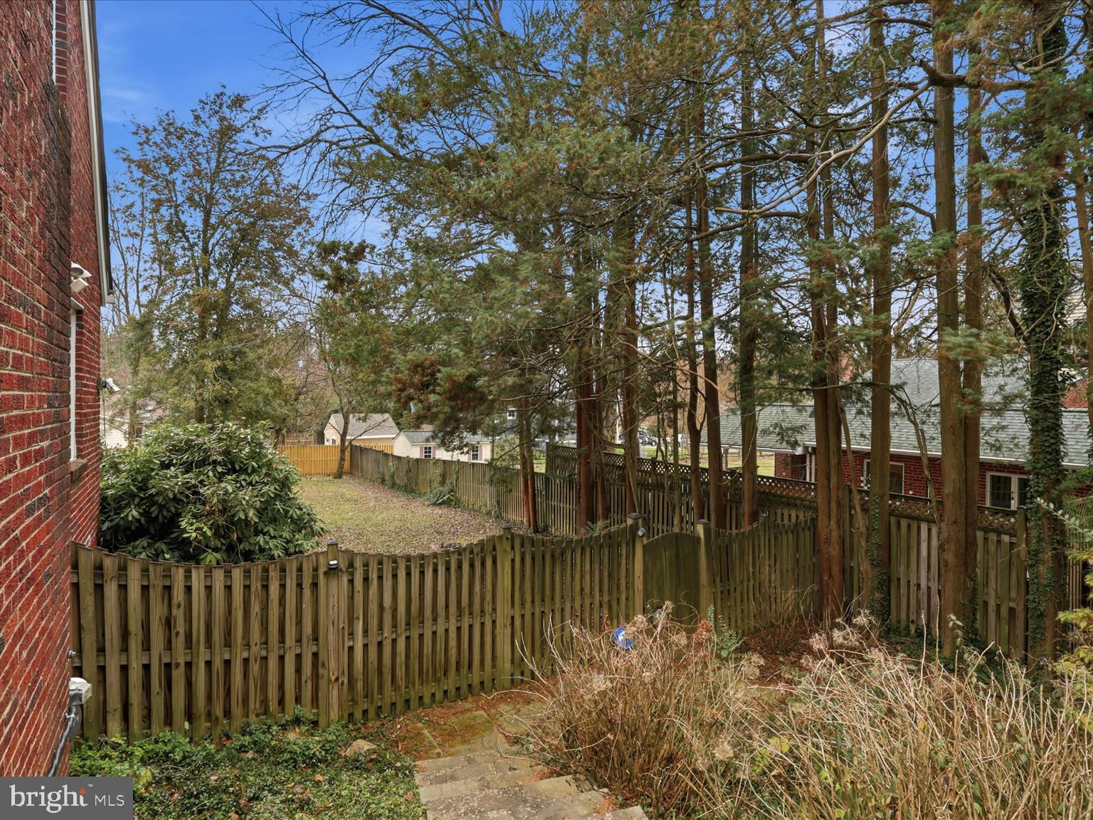 SLEEPY HOLLOW - Residential