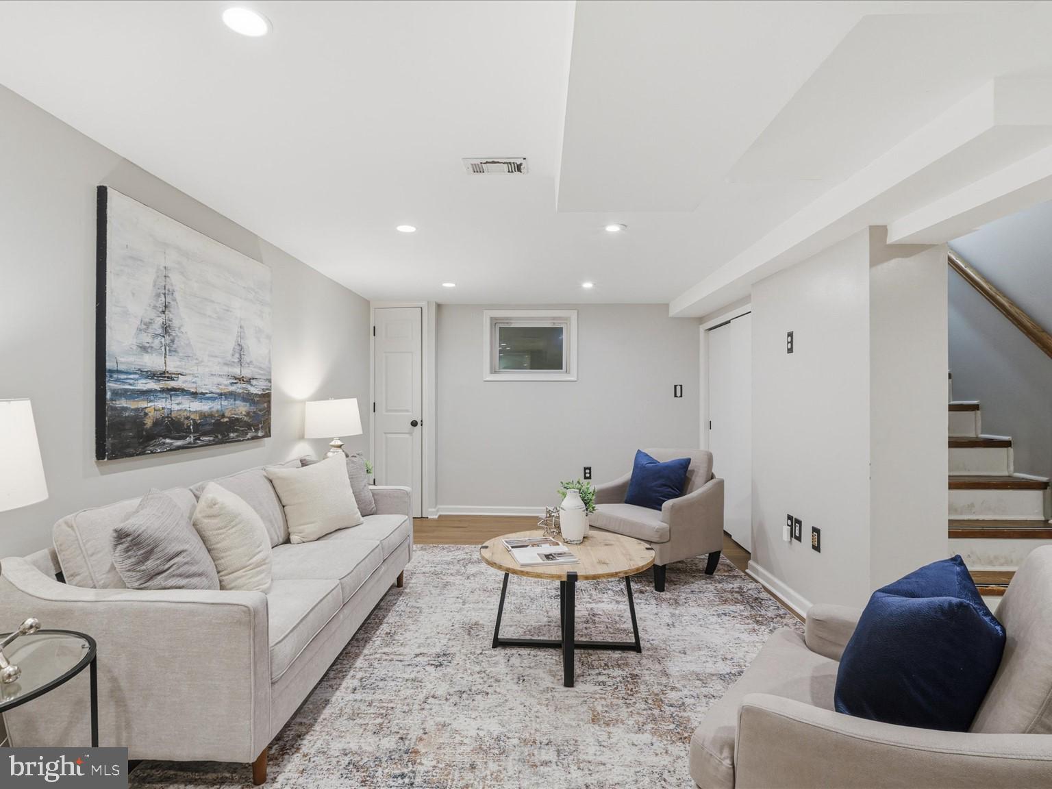 SLEEPY HOLLOW - Residential