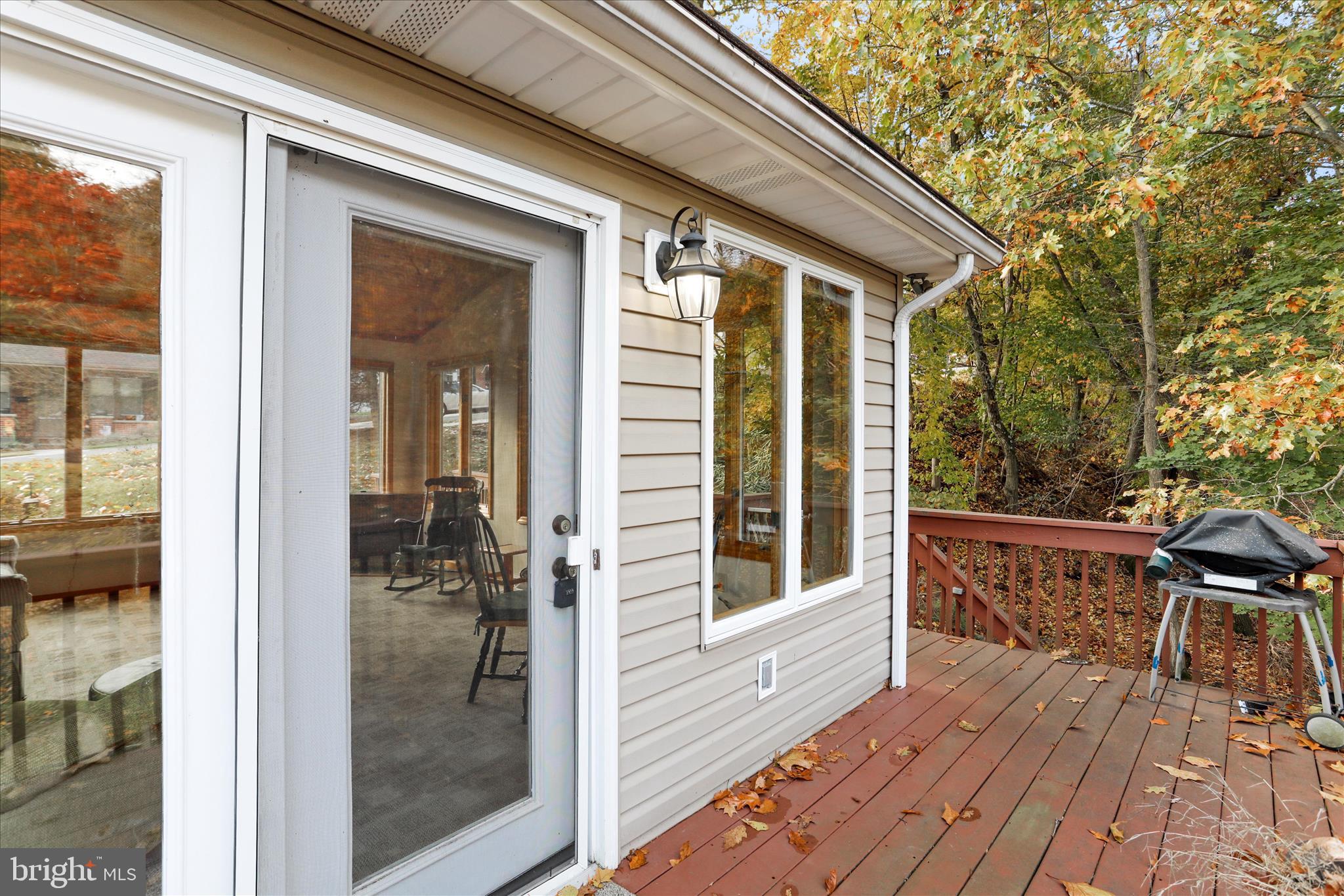 WEST SIDE - Residential