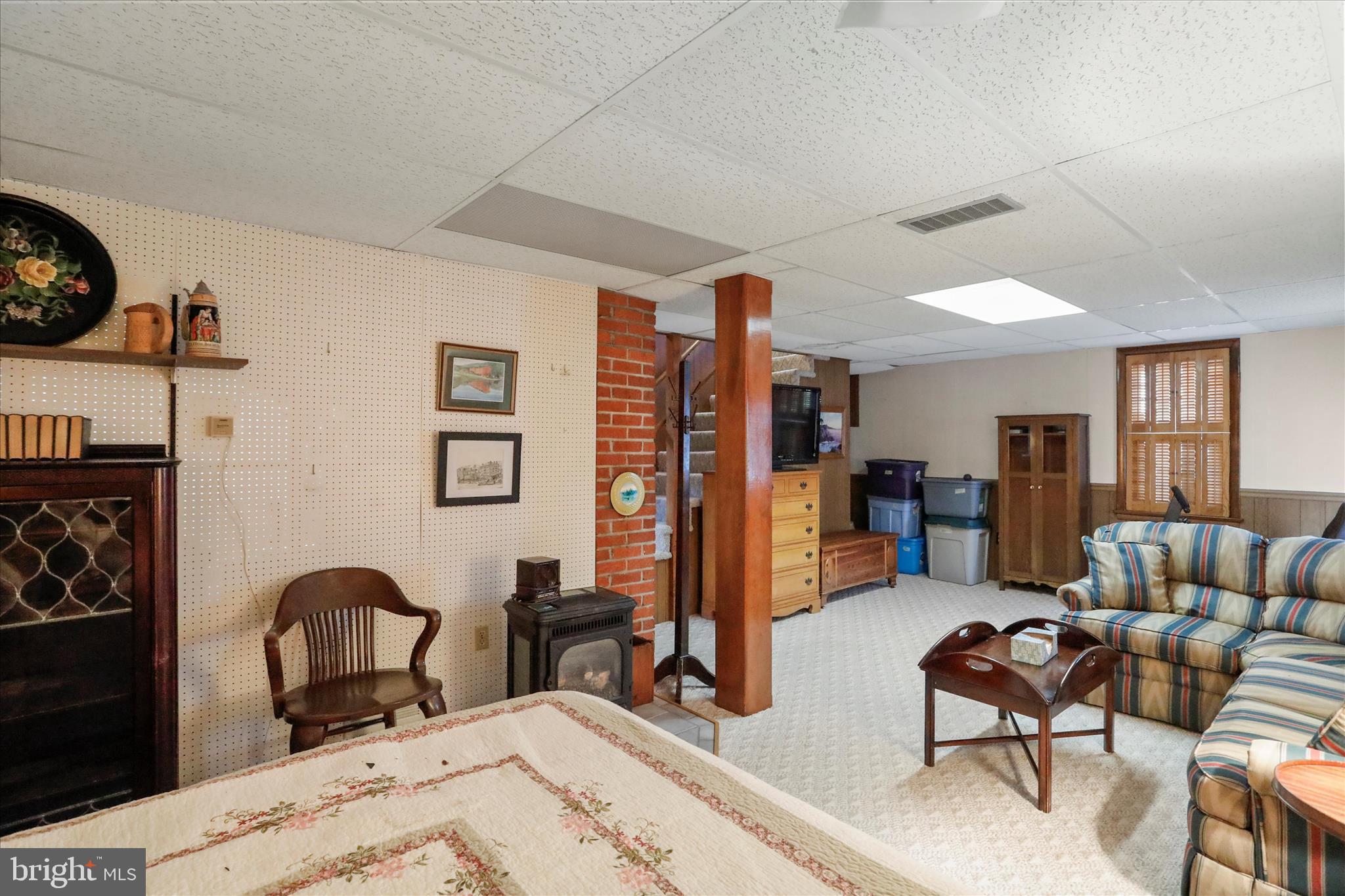 WEST SIDE - Residential