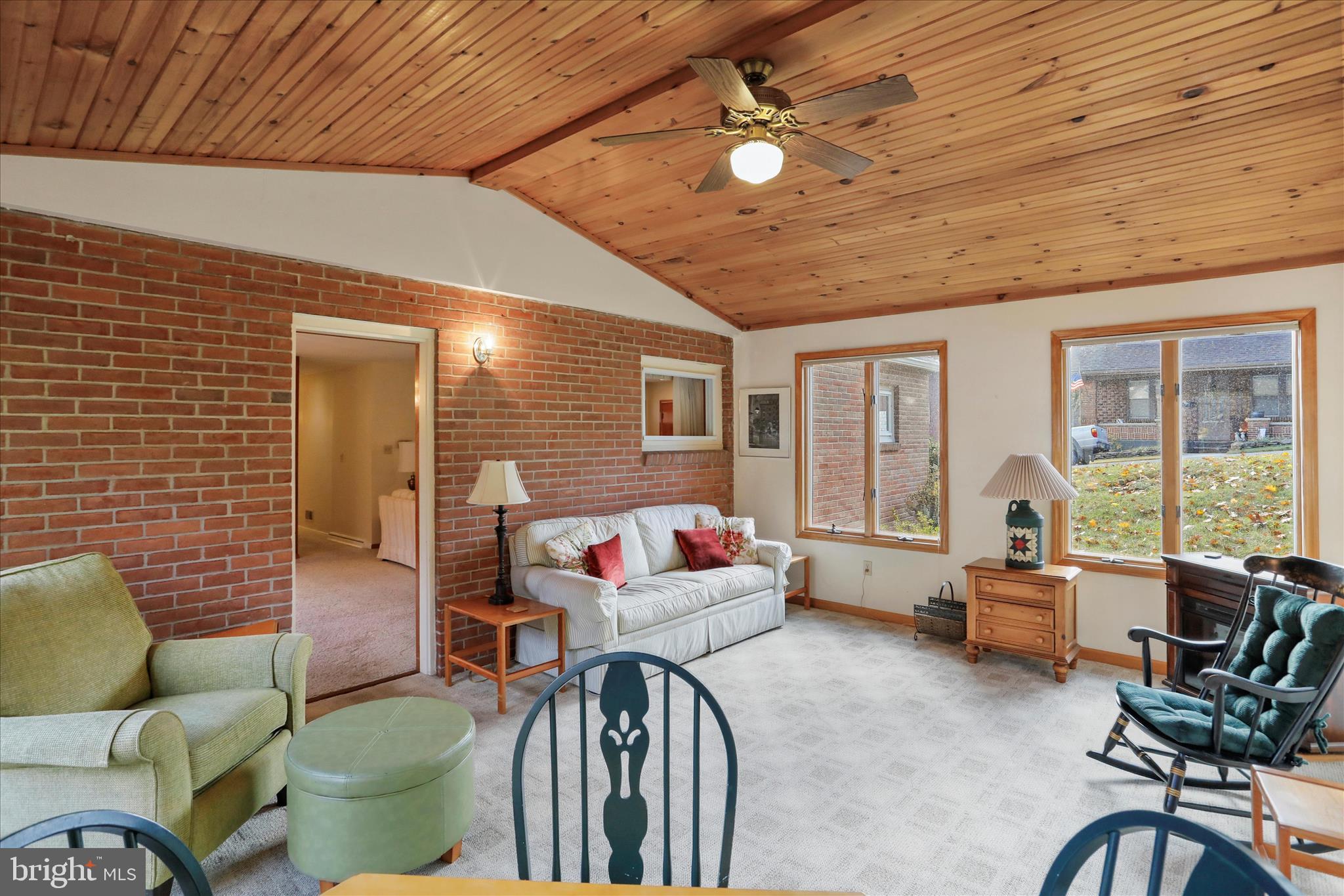 WEST SIDE - Residential