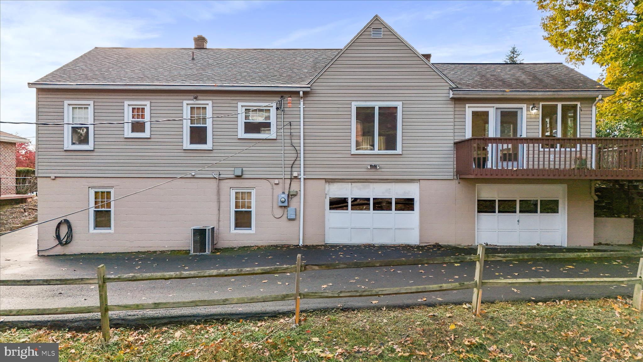 WEST SIDE - Residential