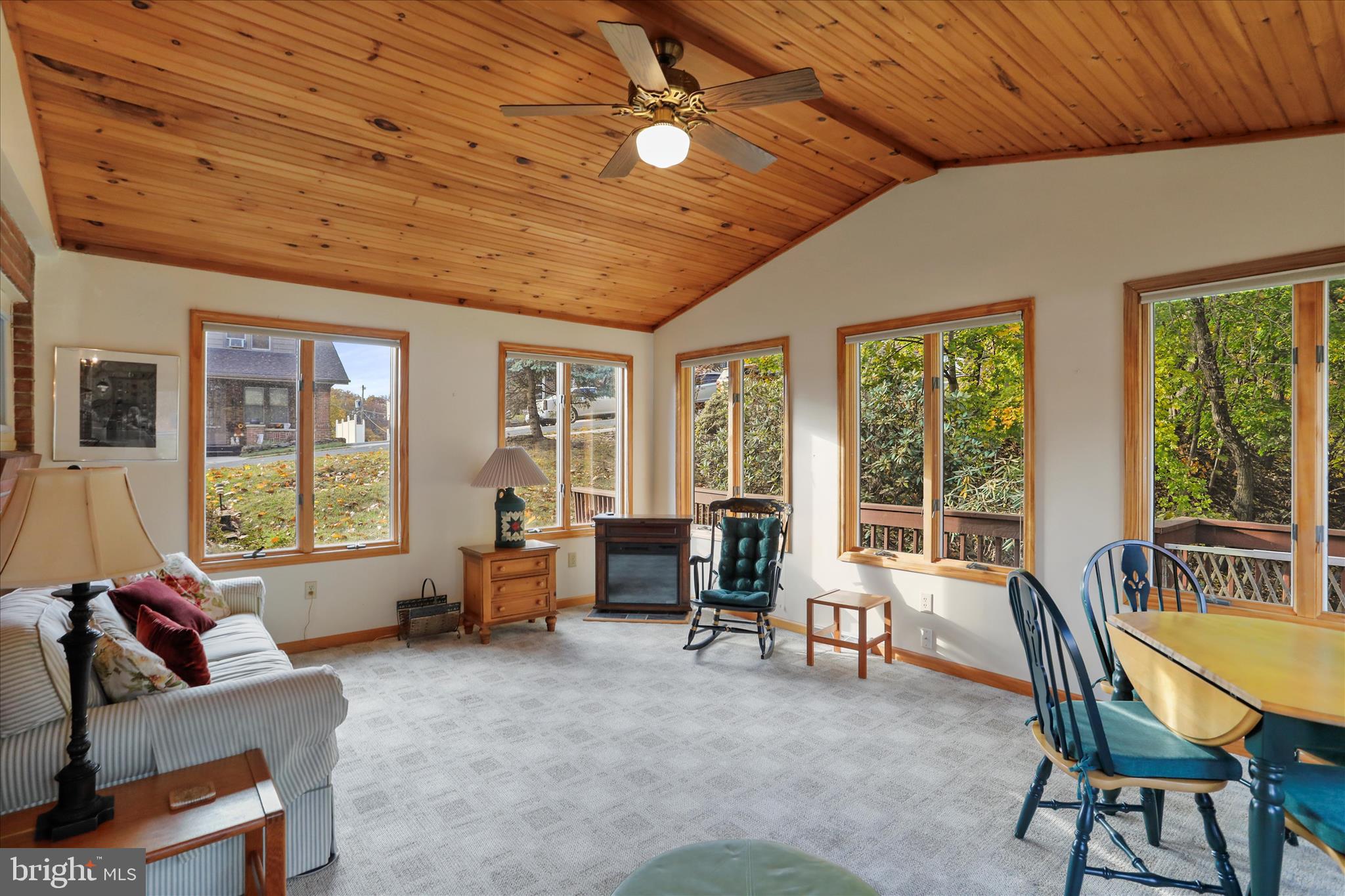 WEST SIDE - Residential