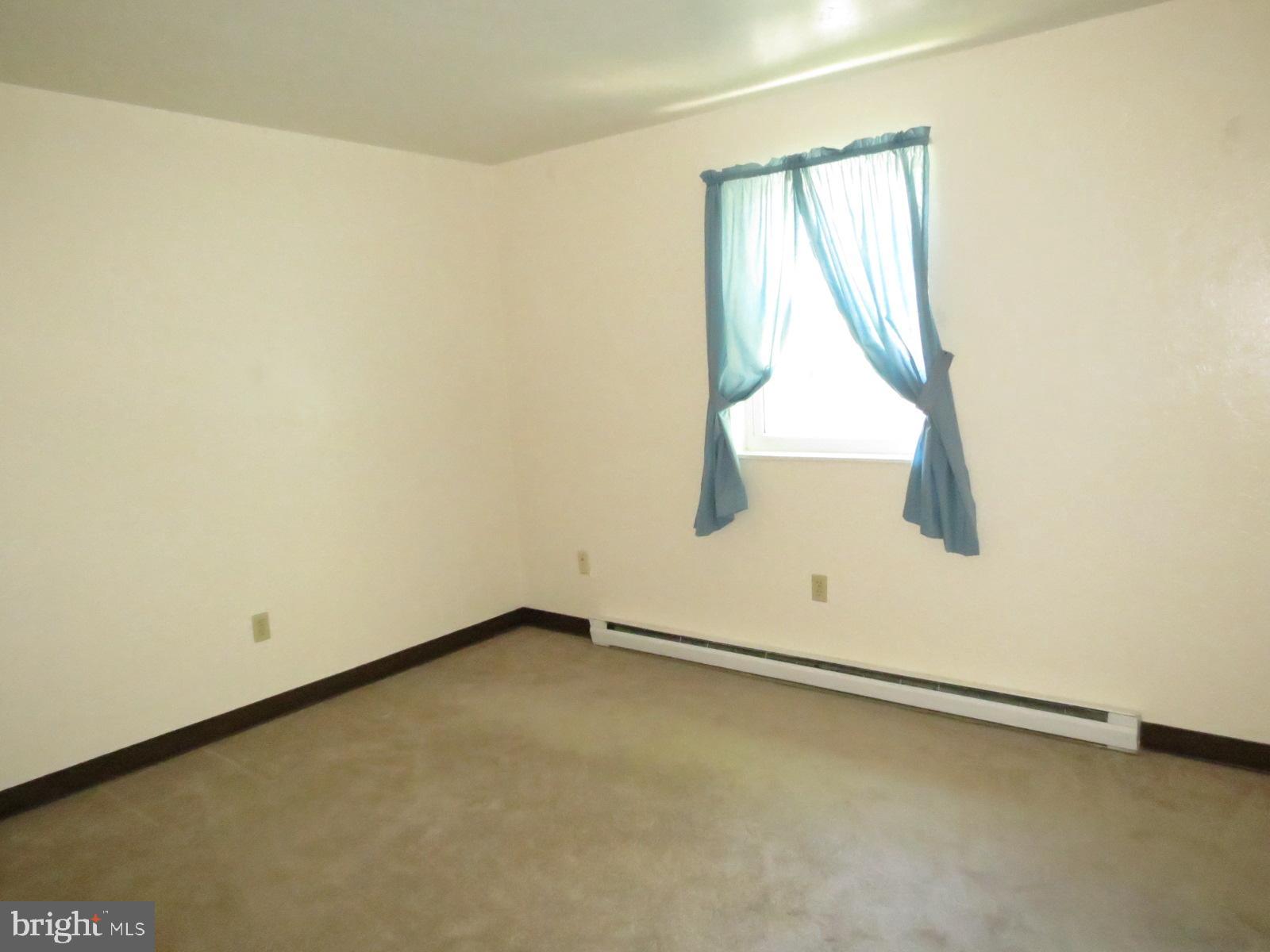 WESTGATE MANOR - Residential