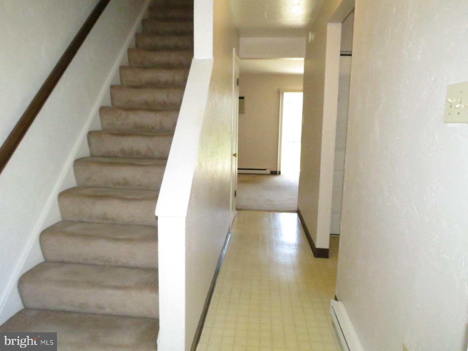 WESTGATE MANOR - Residential