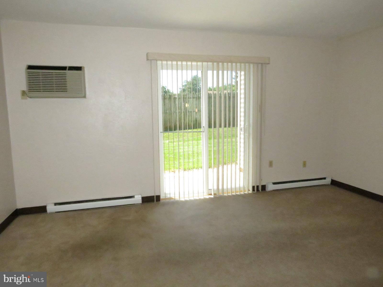 WESTGATE MANOR - Residential