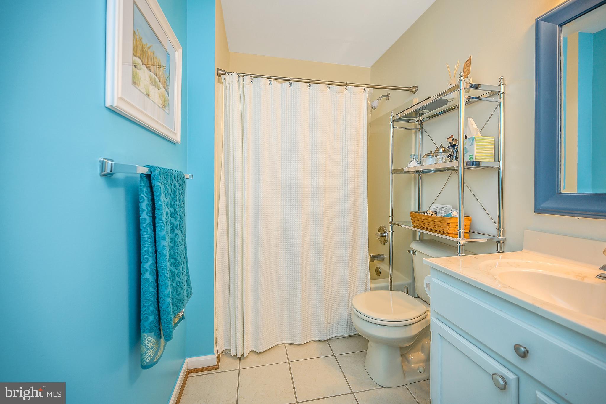 LAKE OF THE WOODS - Residential