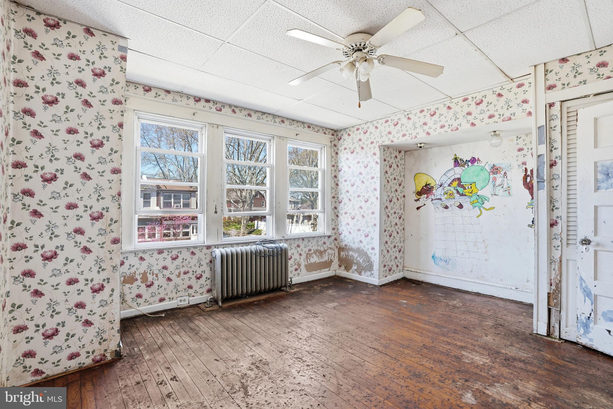 OXFORD CIRCLE - Residential