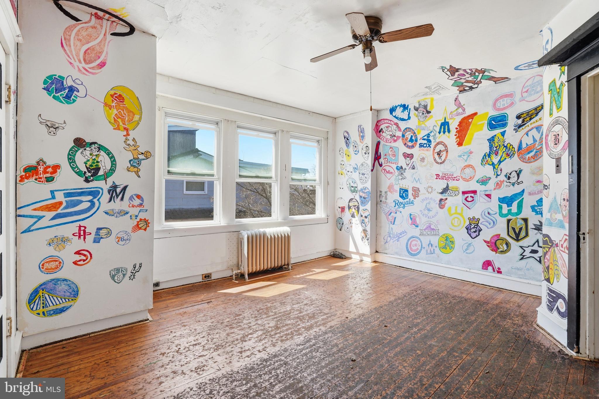 OXFORD CIRCLE - Residential