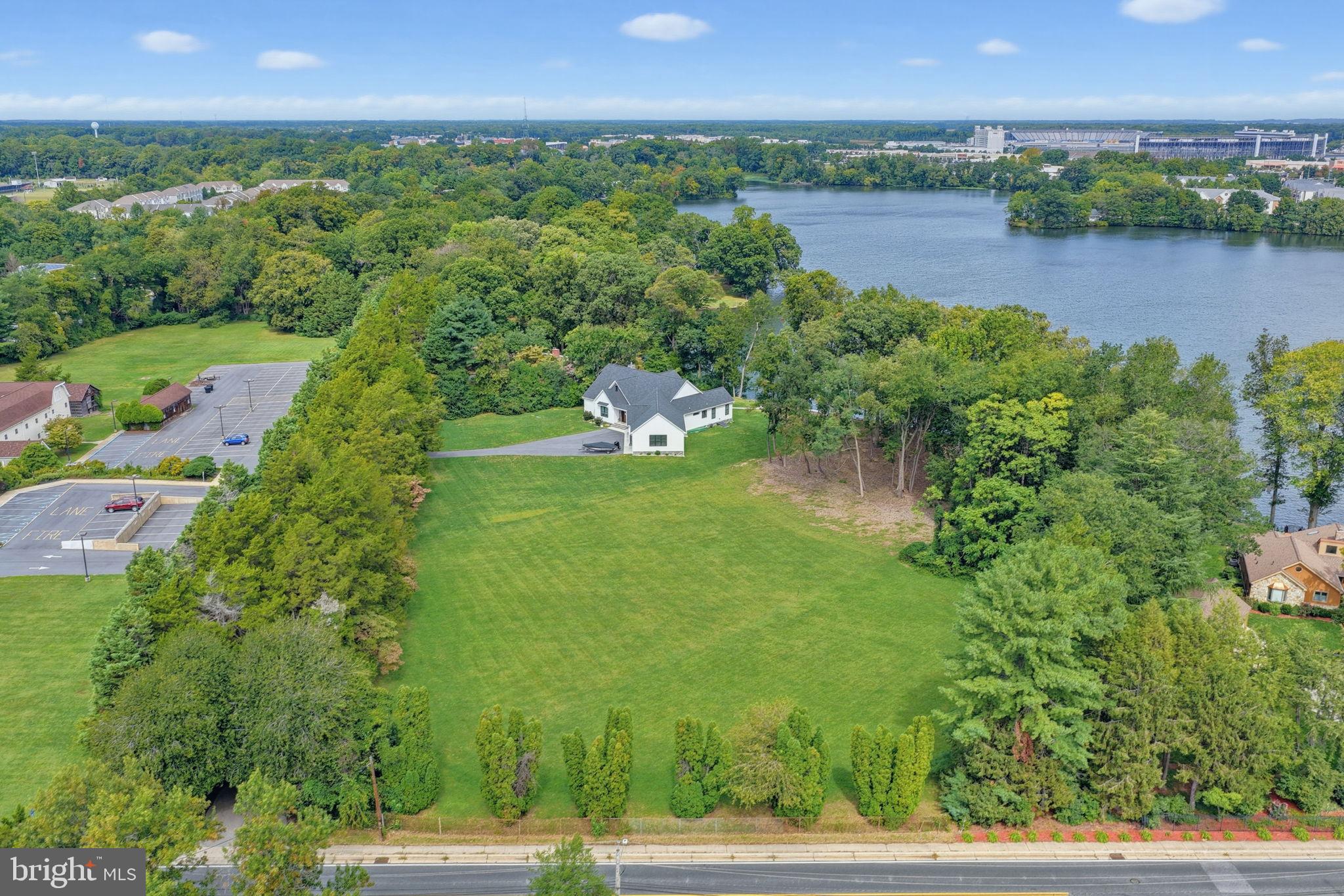 209 WALKER ROAD