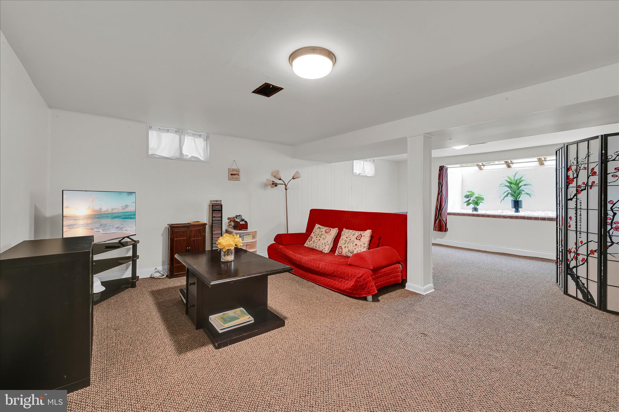 WHITPAIN MANOR - Residential