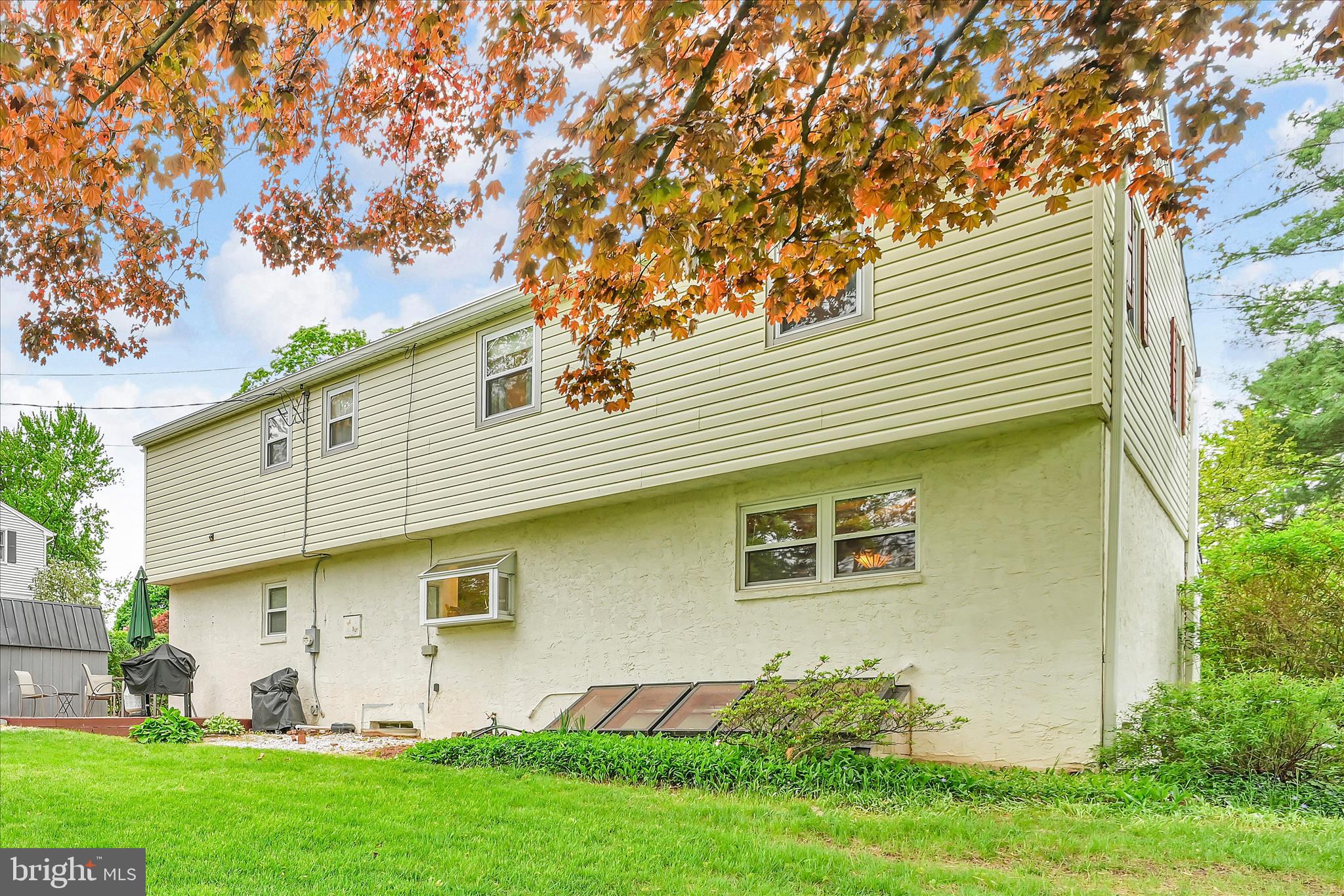 WHITPAIN MANOR - Residential