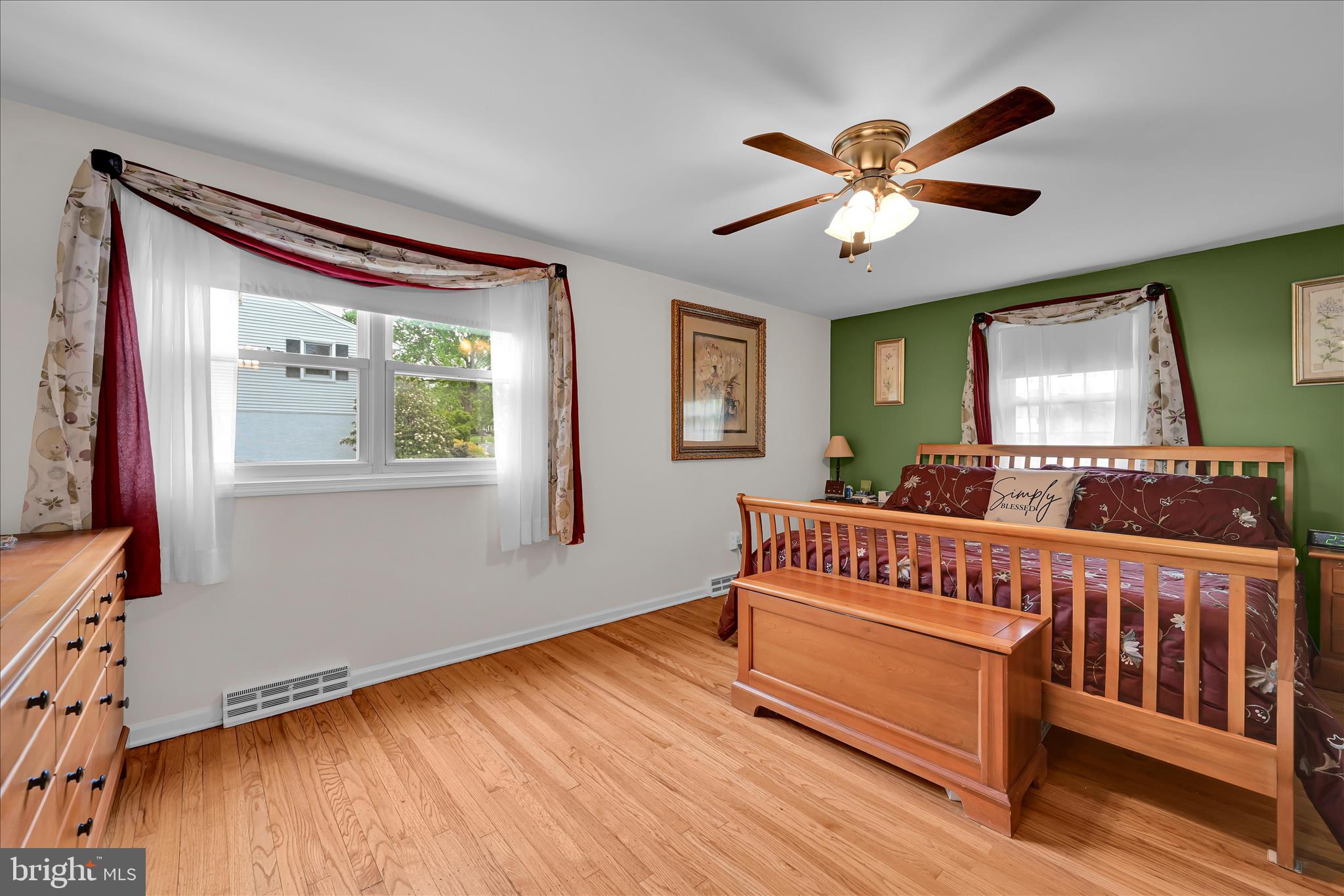 WHITPAIN MANOR - Residential