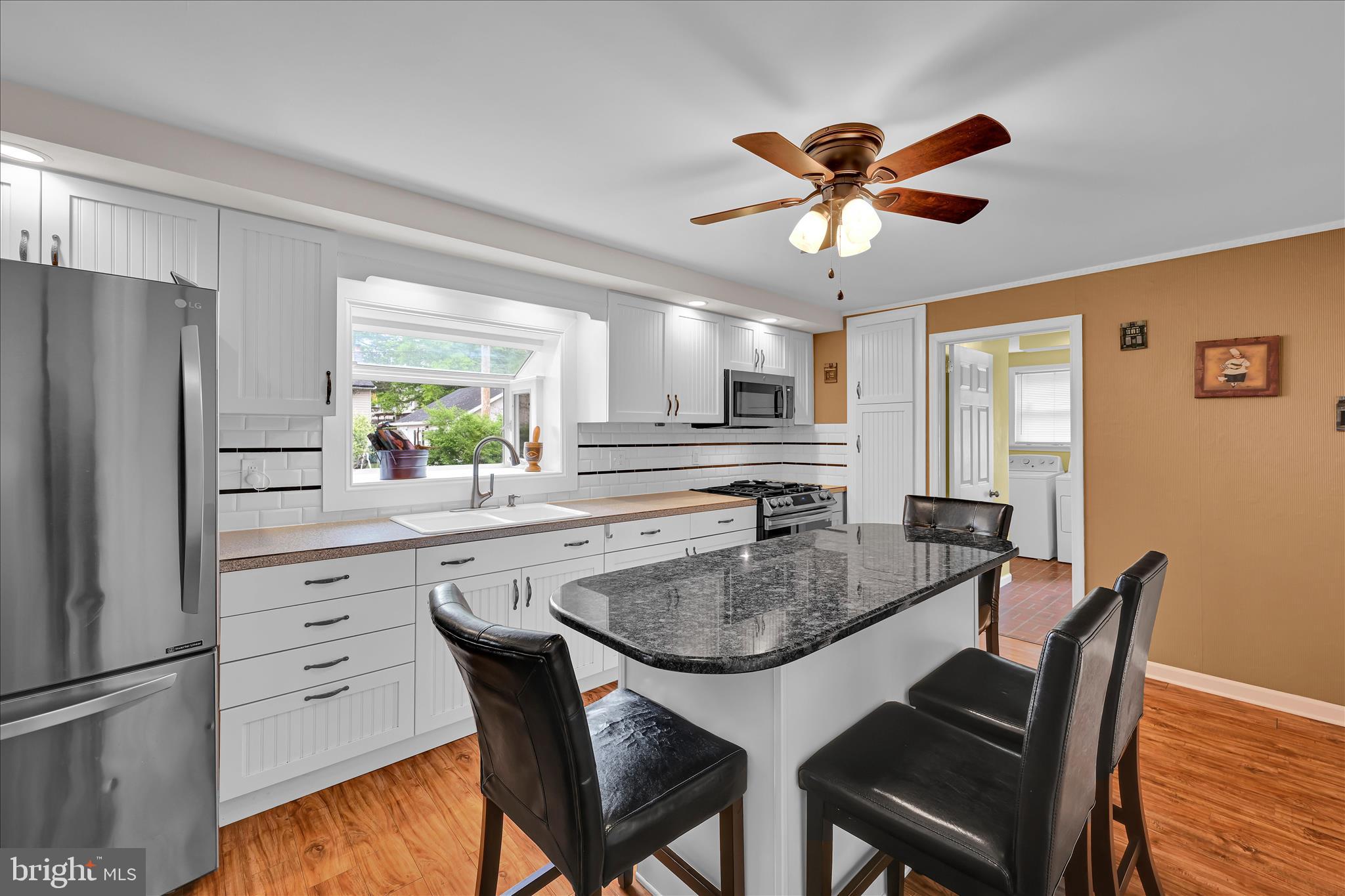 WHITPAIN MANOR - Residential