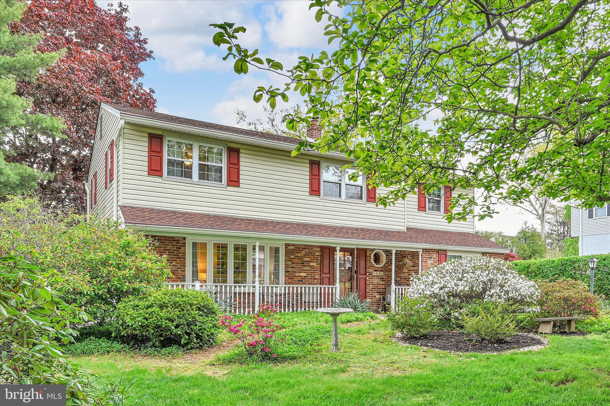 WHITPAIN MANOR - Residential