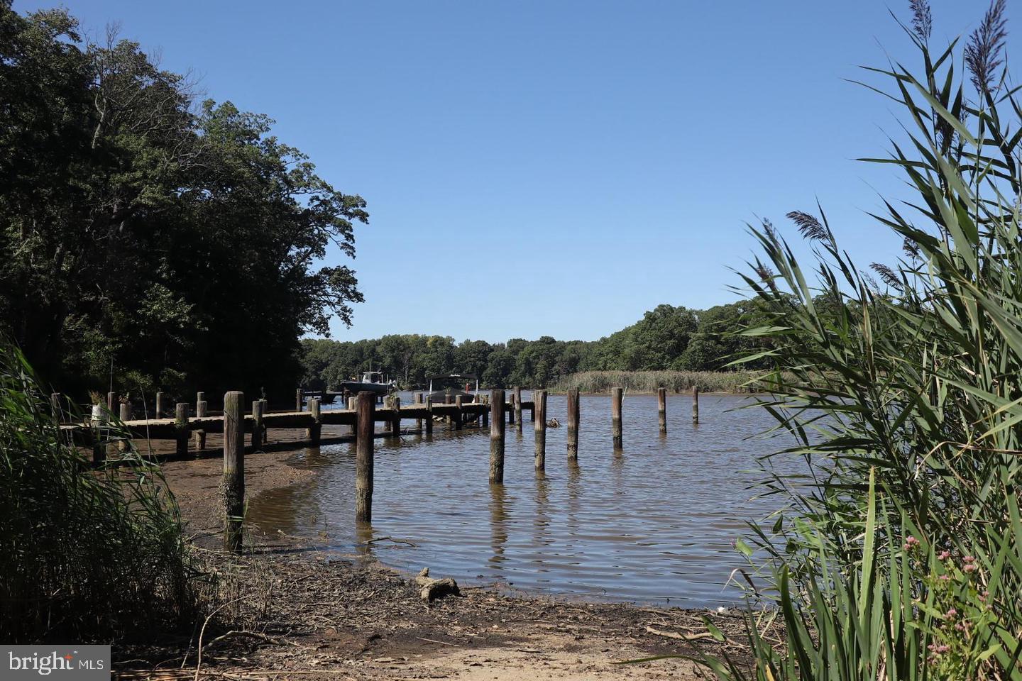 CHESAPEAKE LANDING - Residential