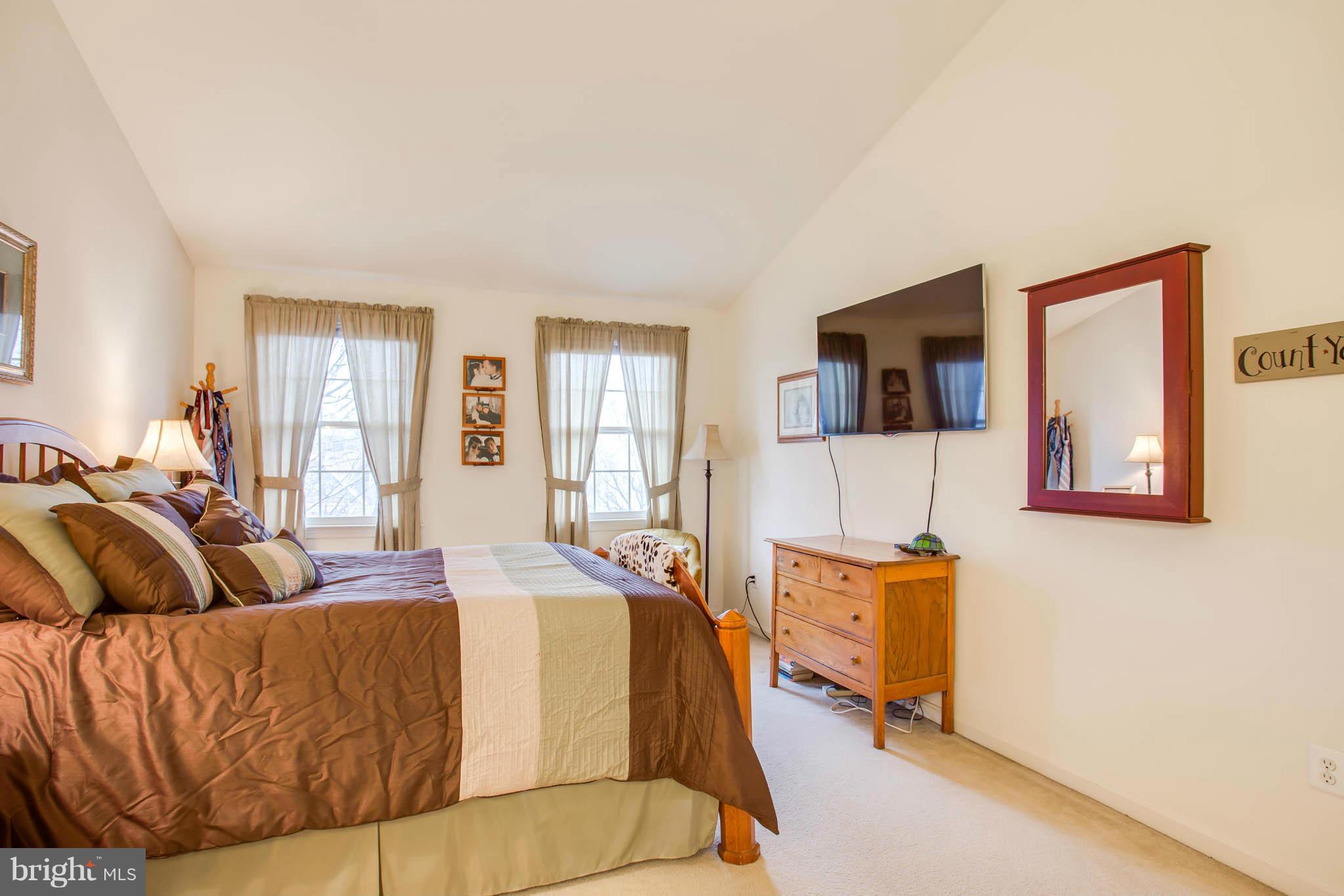 NEWPORT - Residential