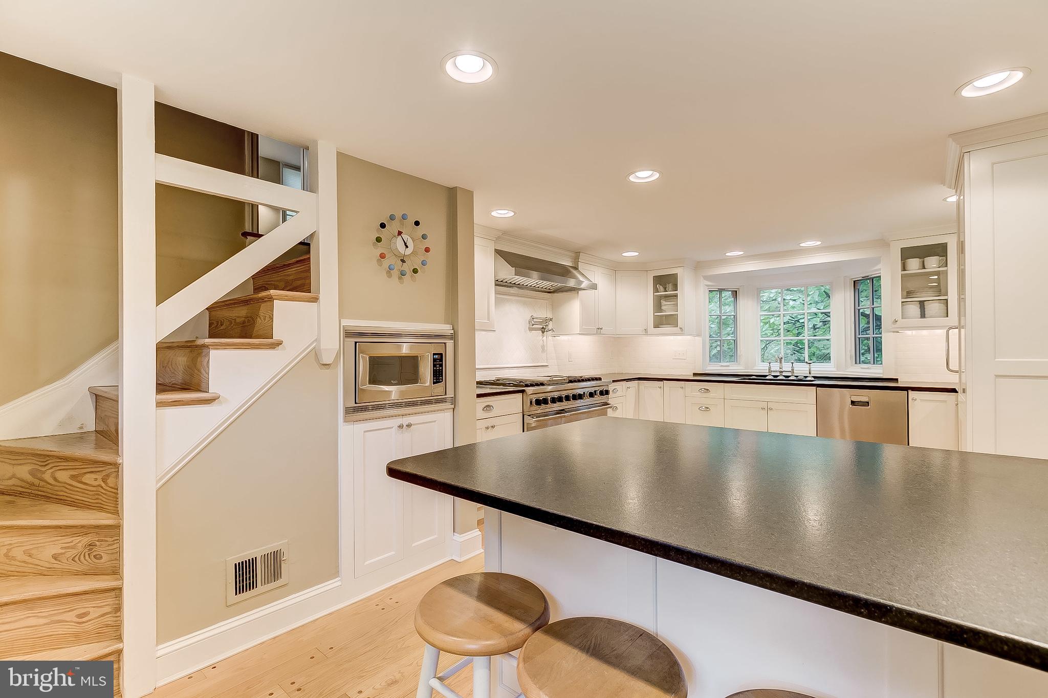 POPLAR HILL - Residential