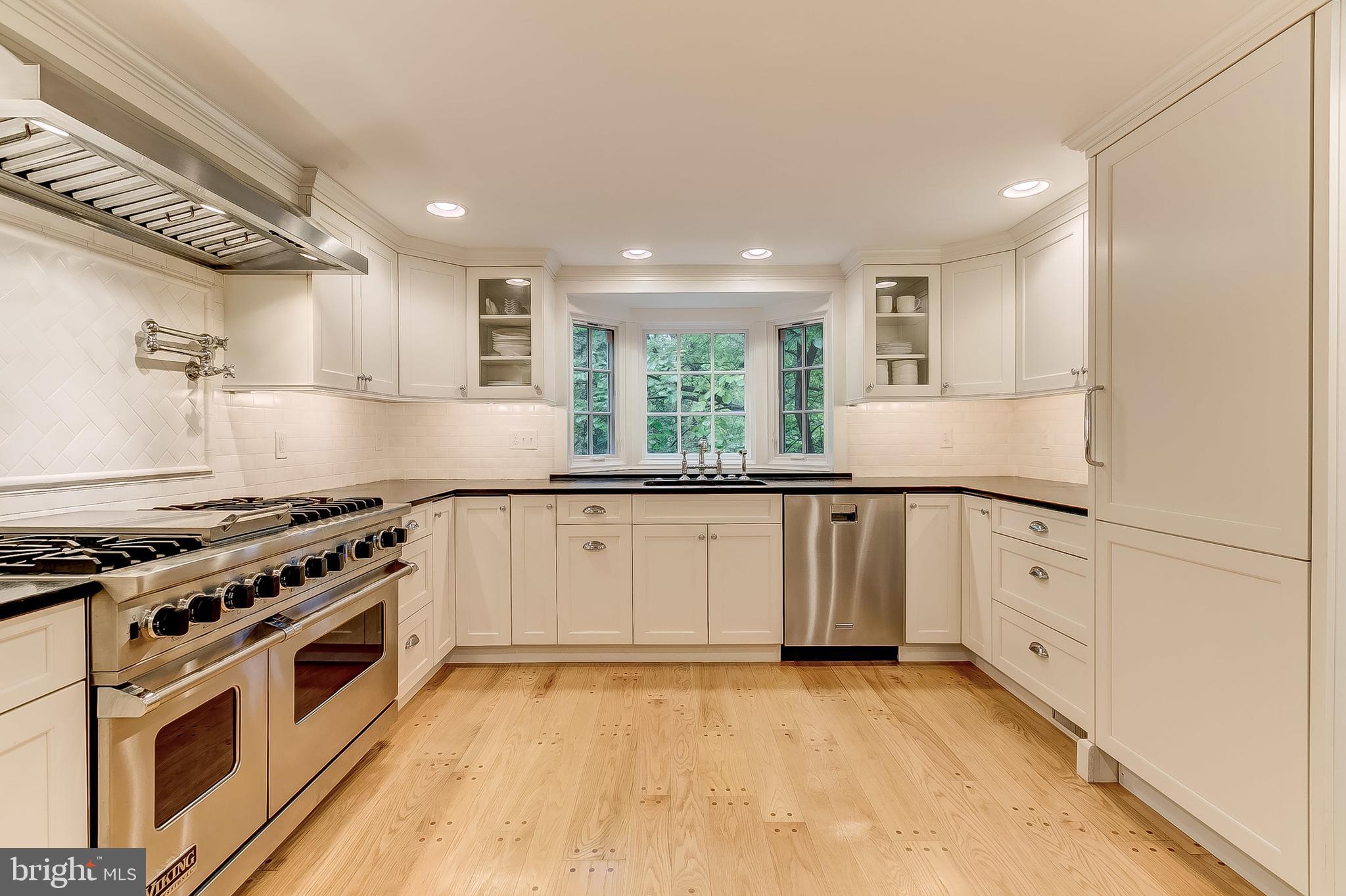 POPLAR HILL - Residential