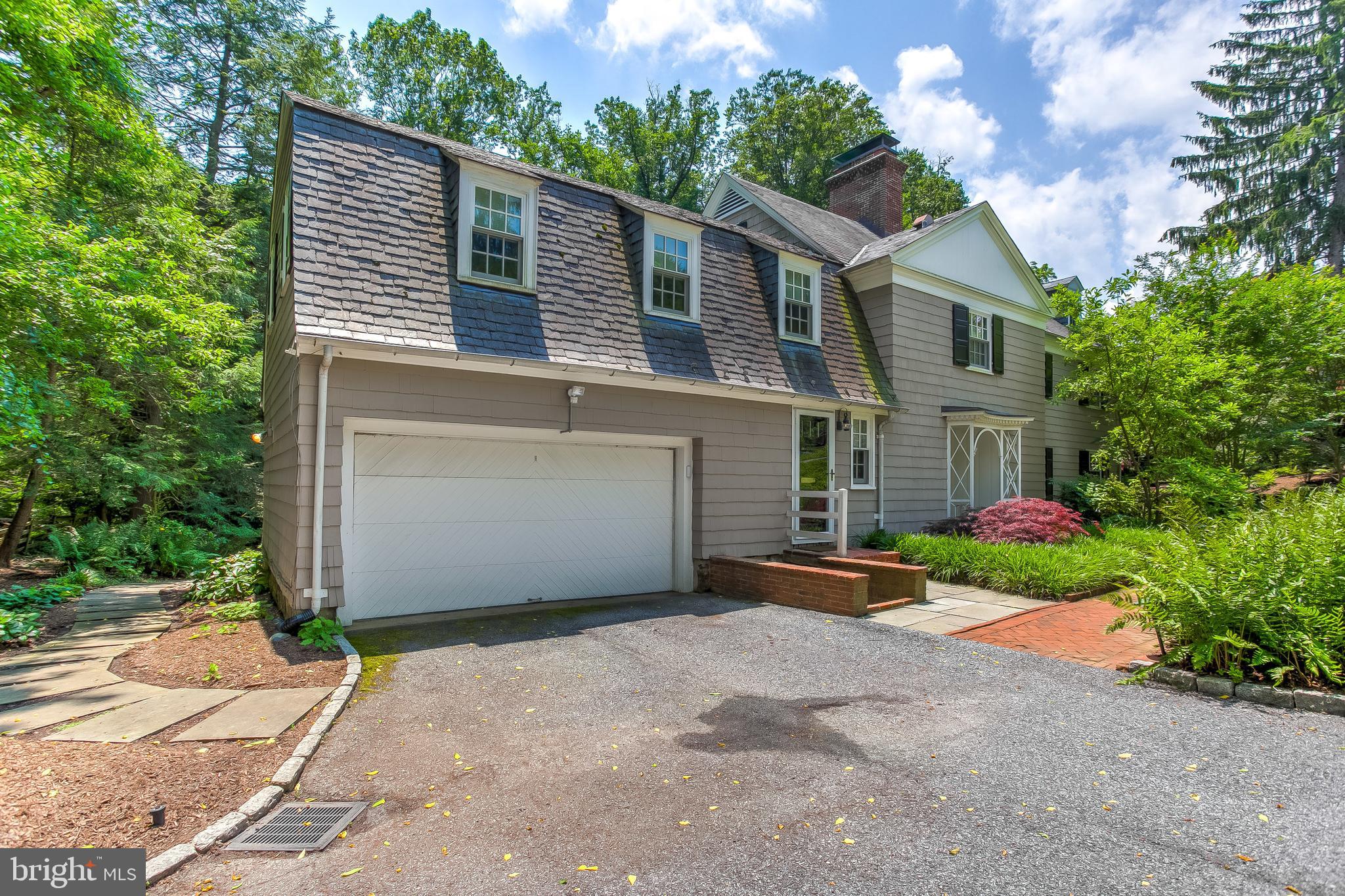 POPLAR HILL - Residential