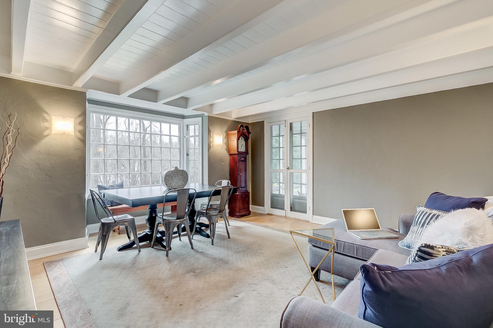 POPLAR HILL - Residential