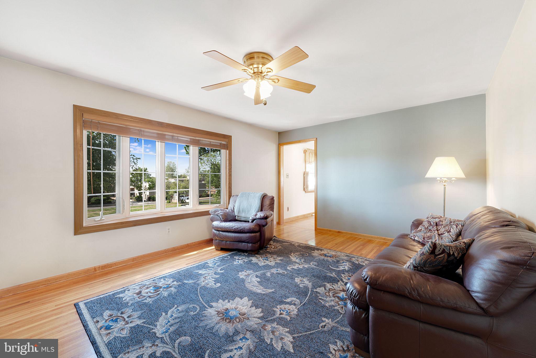 BROOKFIELD - Residential