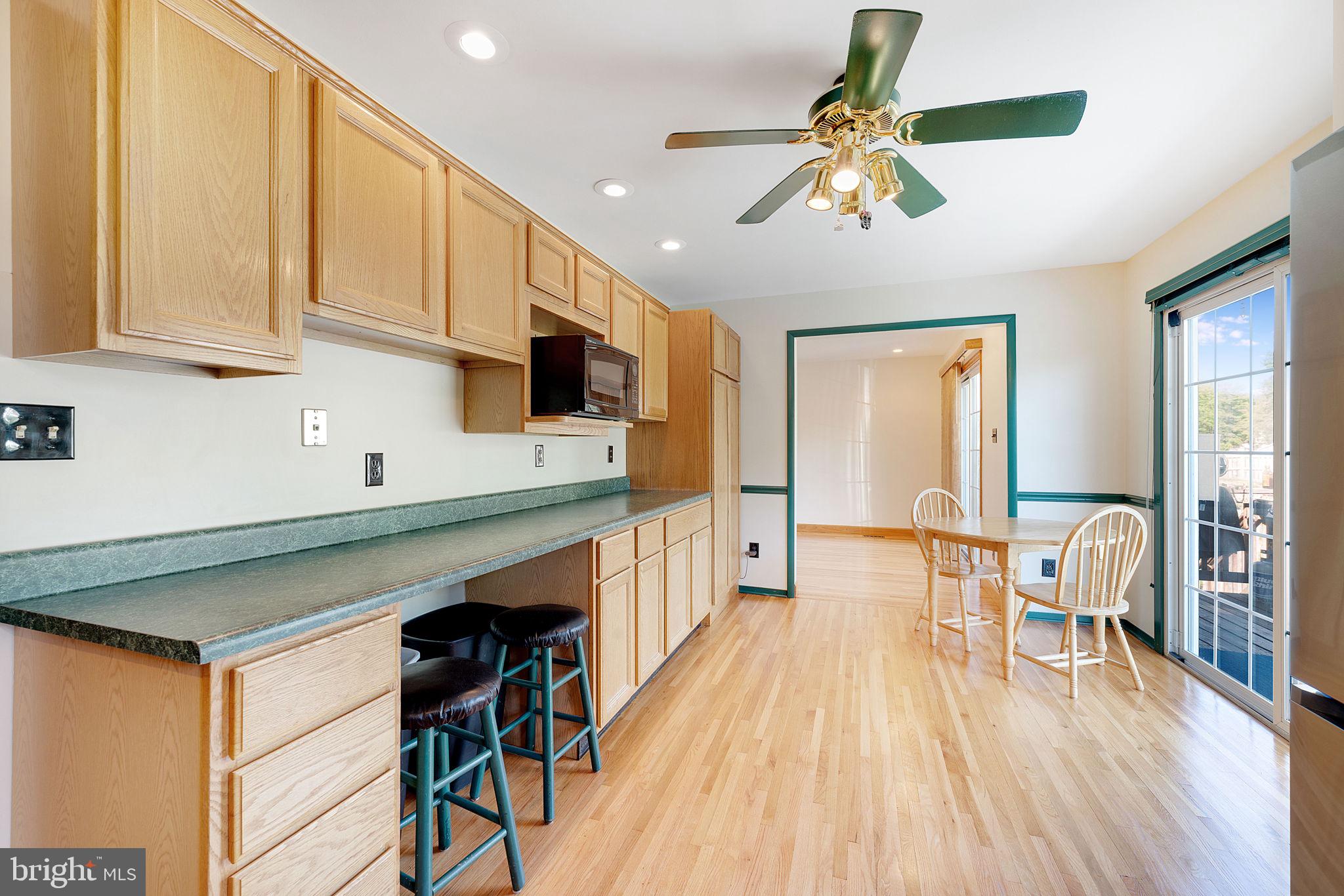 BROOKFIELD - Residential