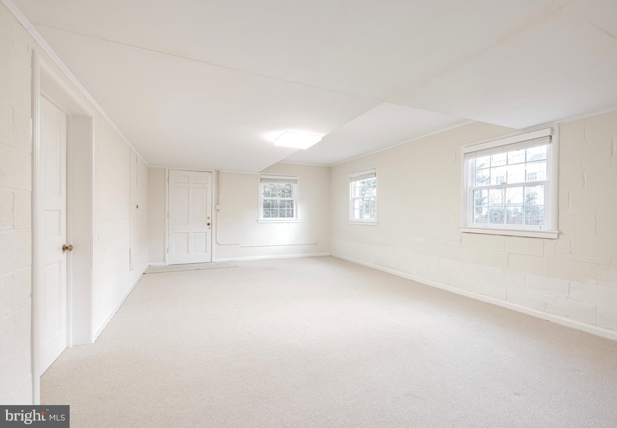 KENWOOD - Residential