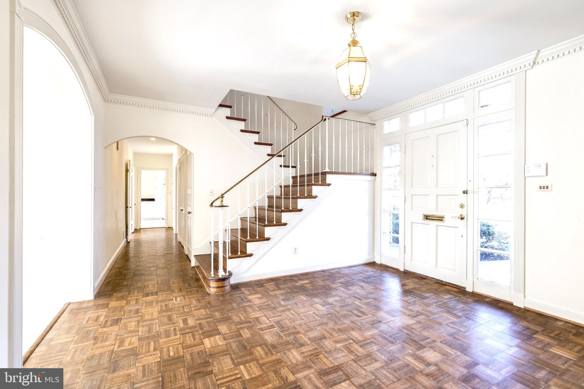 KENWOOD - Residential