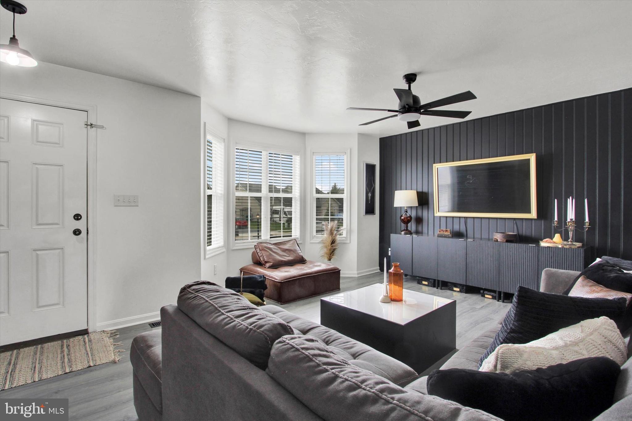 CHAPEL RIDGE - Residential