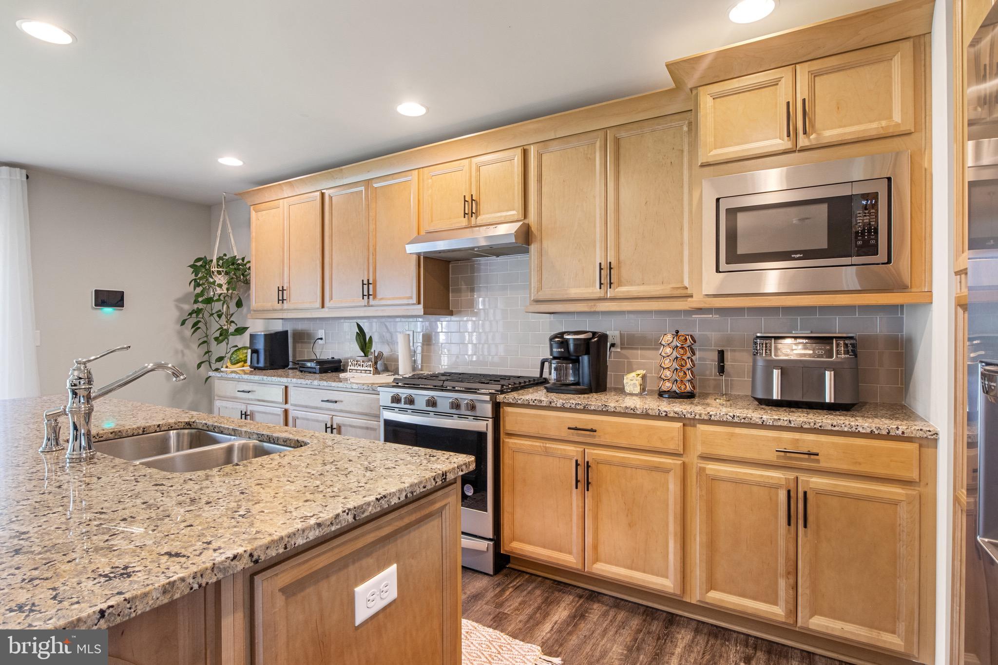 RIVERBEND - Residential