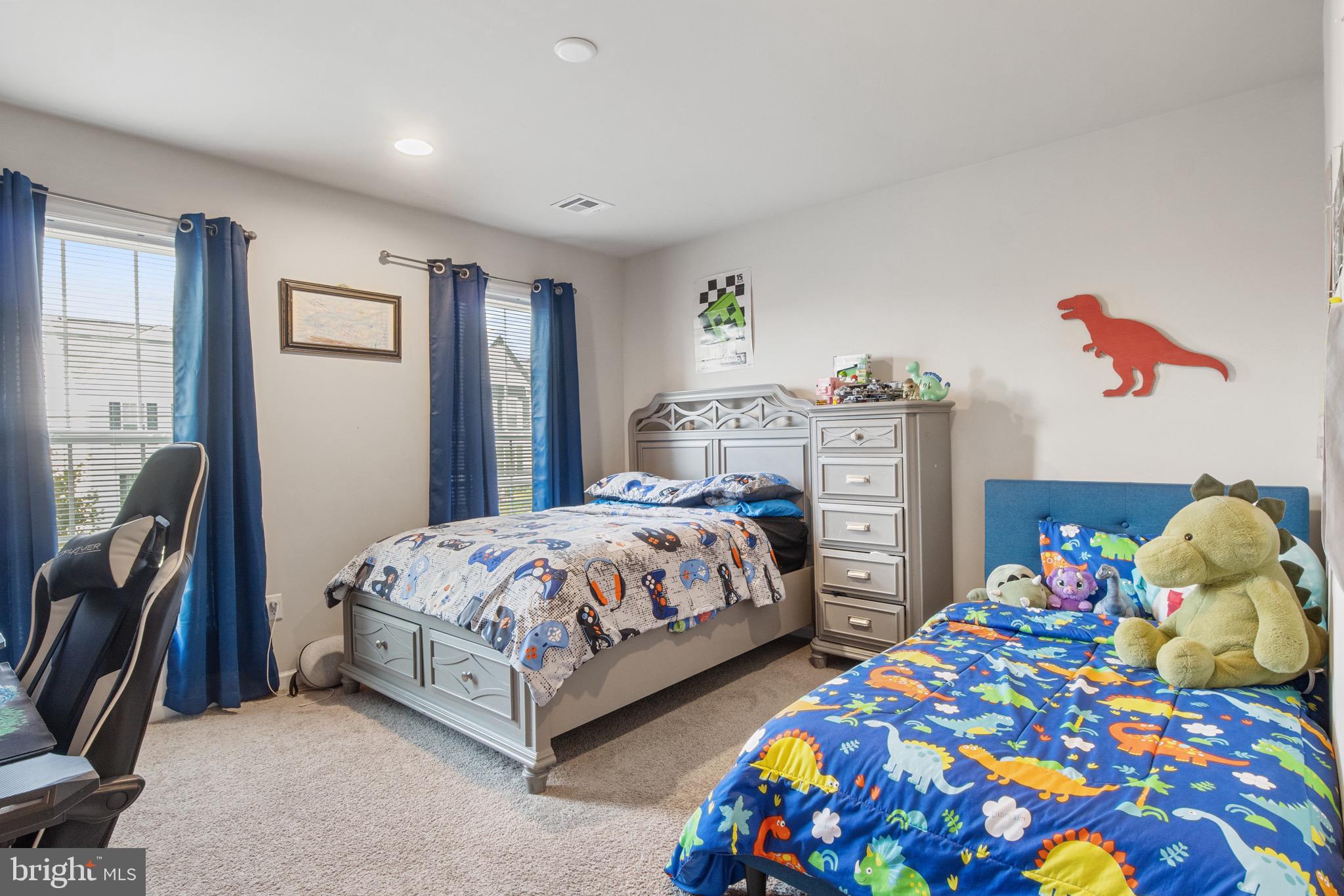 RIVERBEND - Residential