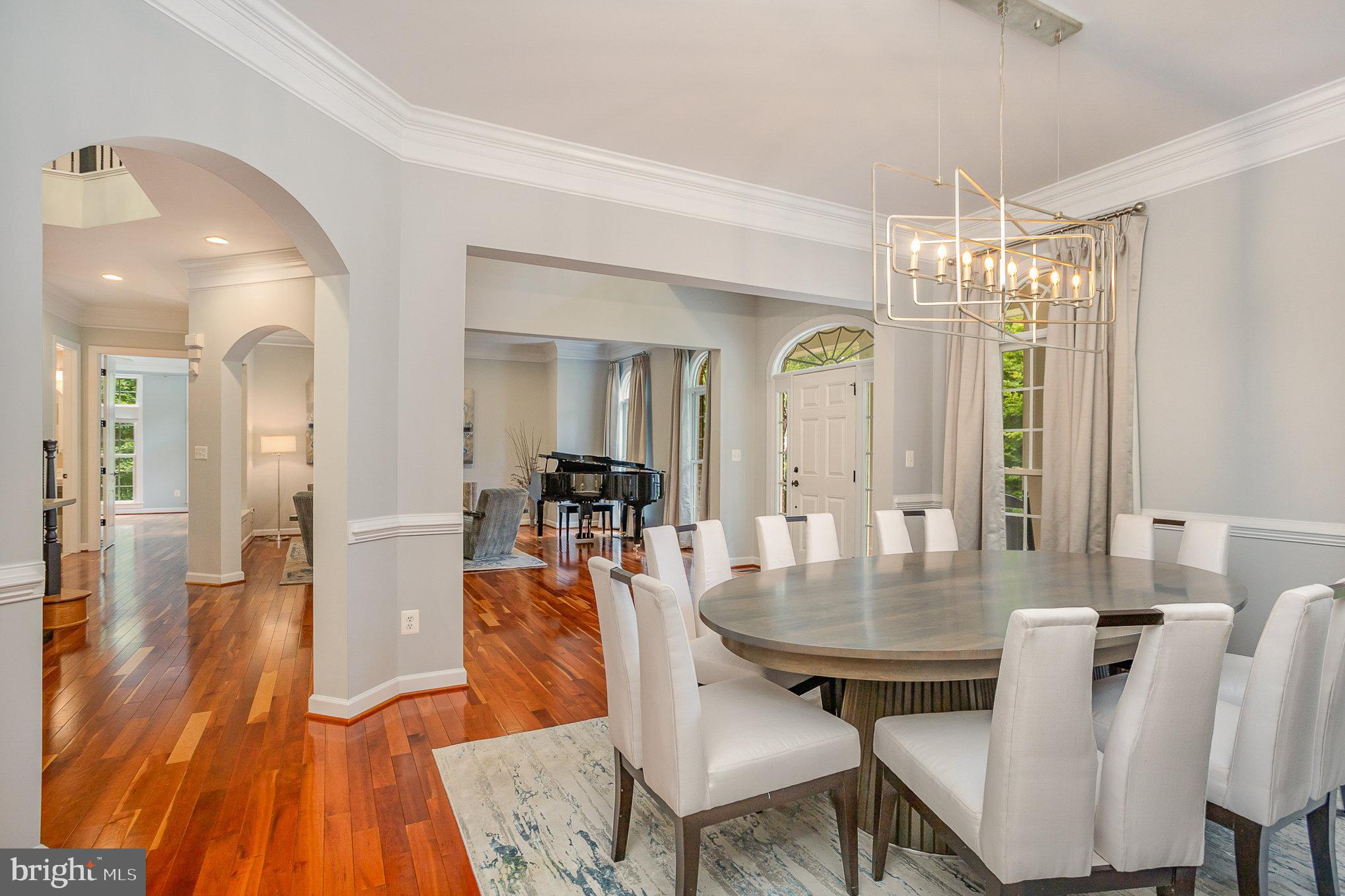 RIVER FALLS - Residential