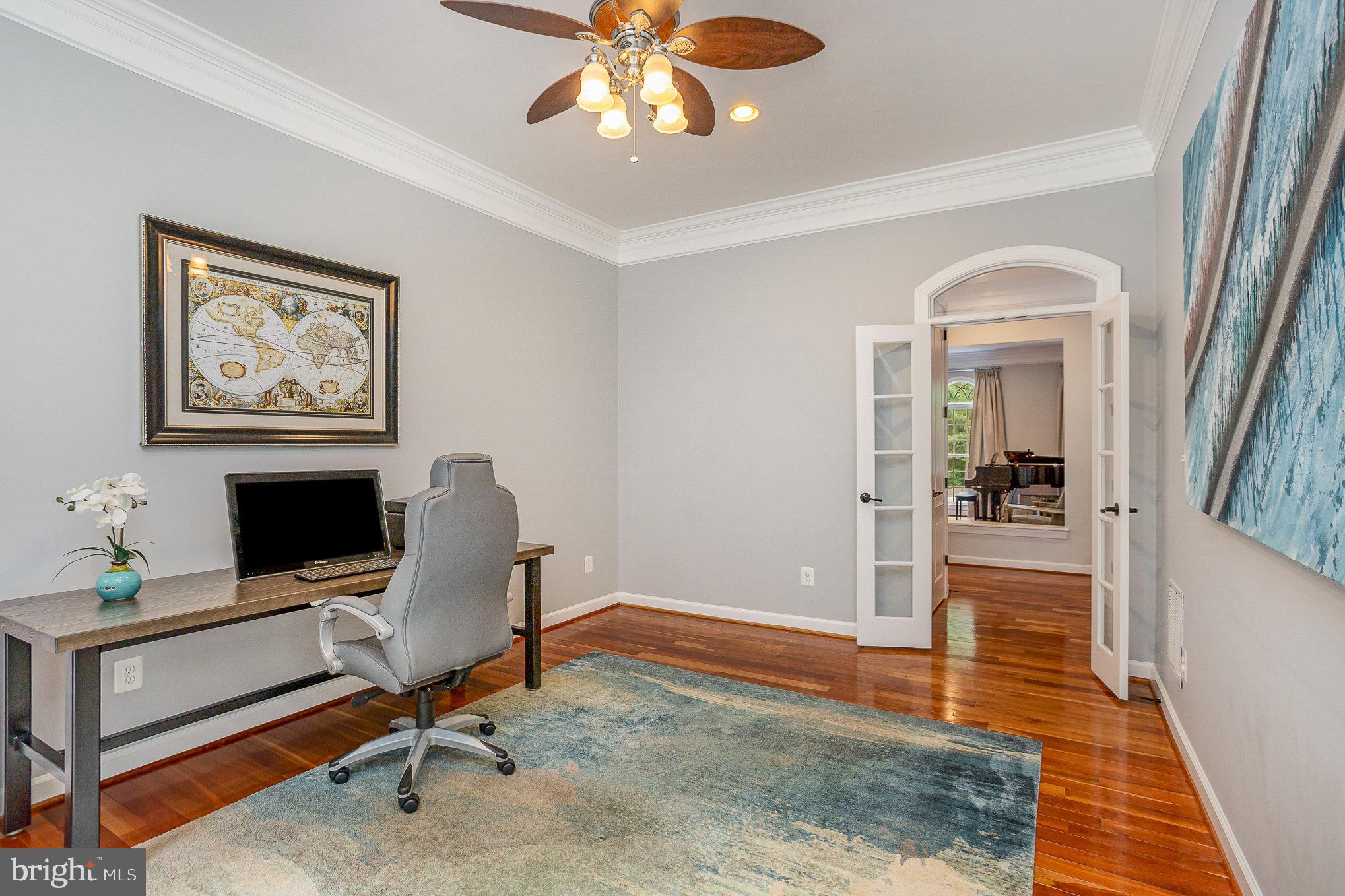 RIVER FALLS - Residential