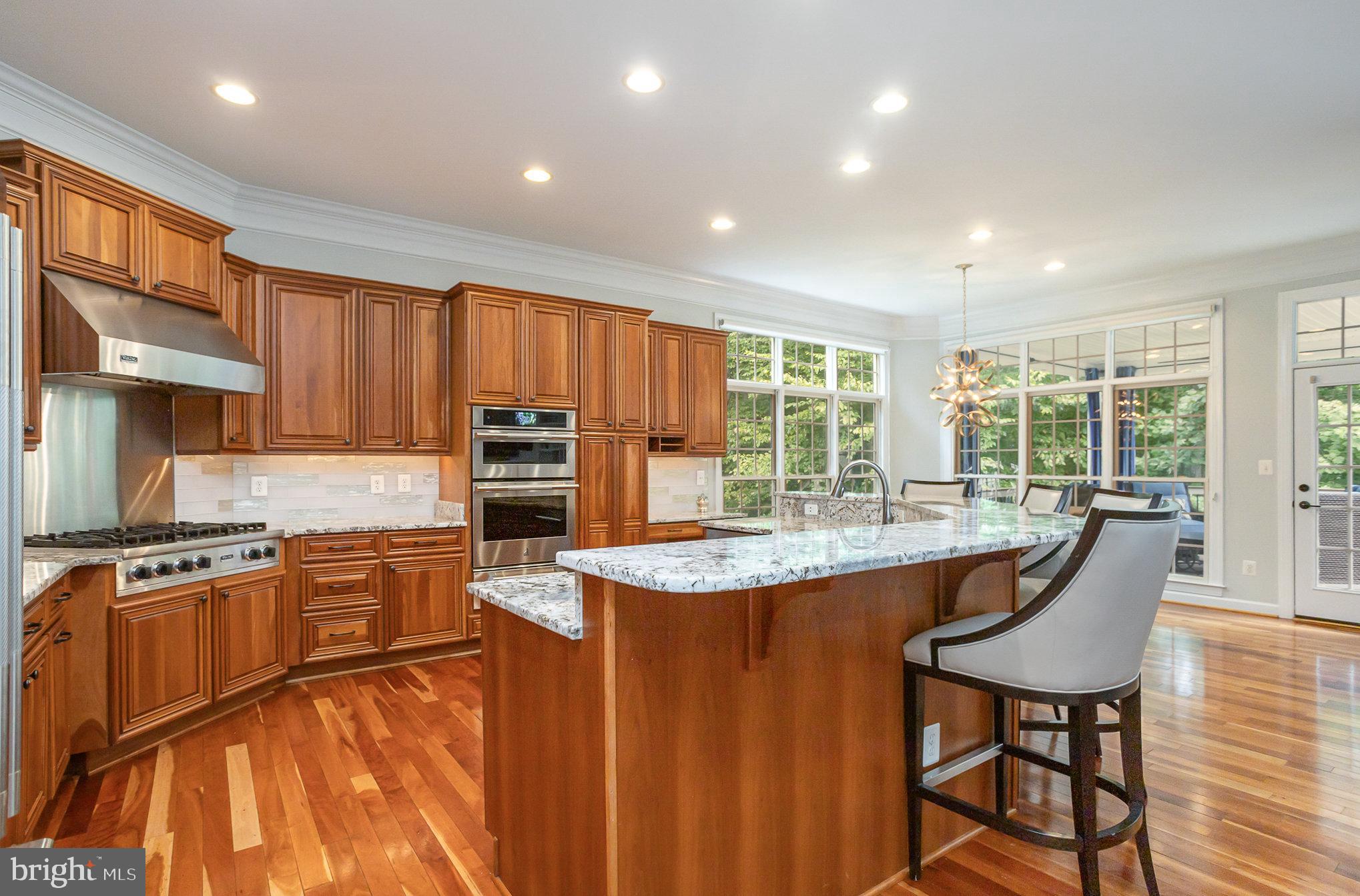 RIVER FALLS - Residential