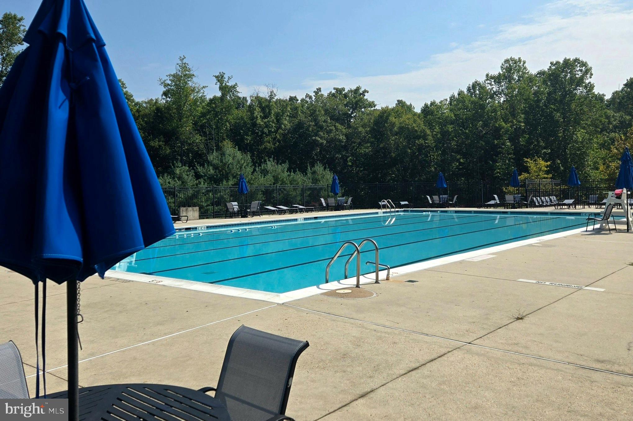 RIVER FALLS - Residential