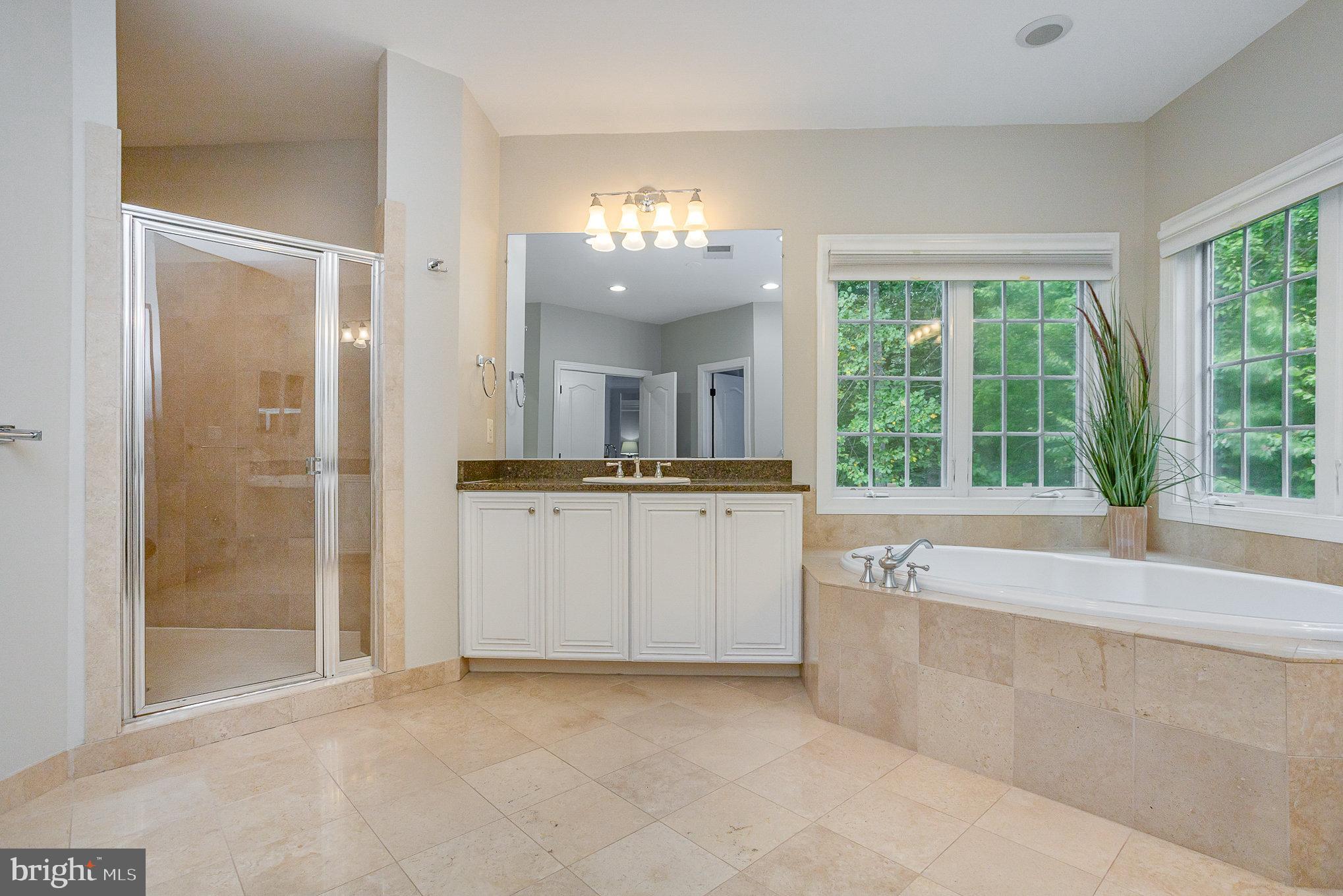 RIVER FALLS - Residential